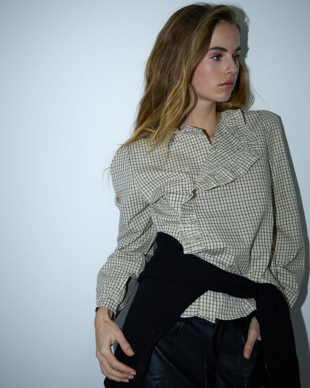 Blusa xadrez off-white com folho lateral