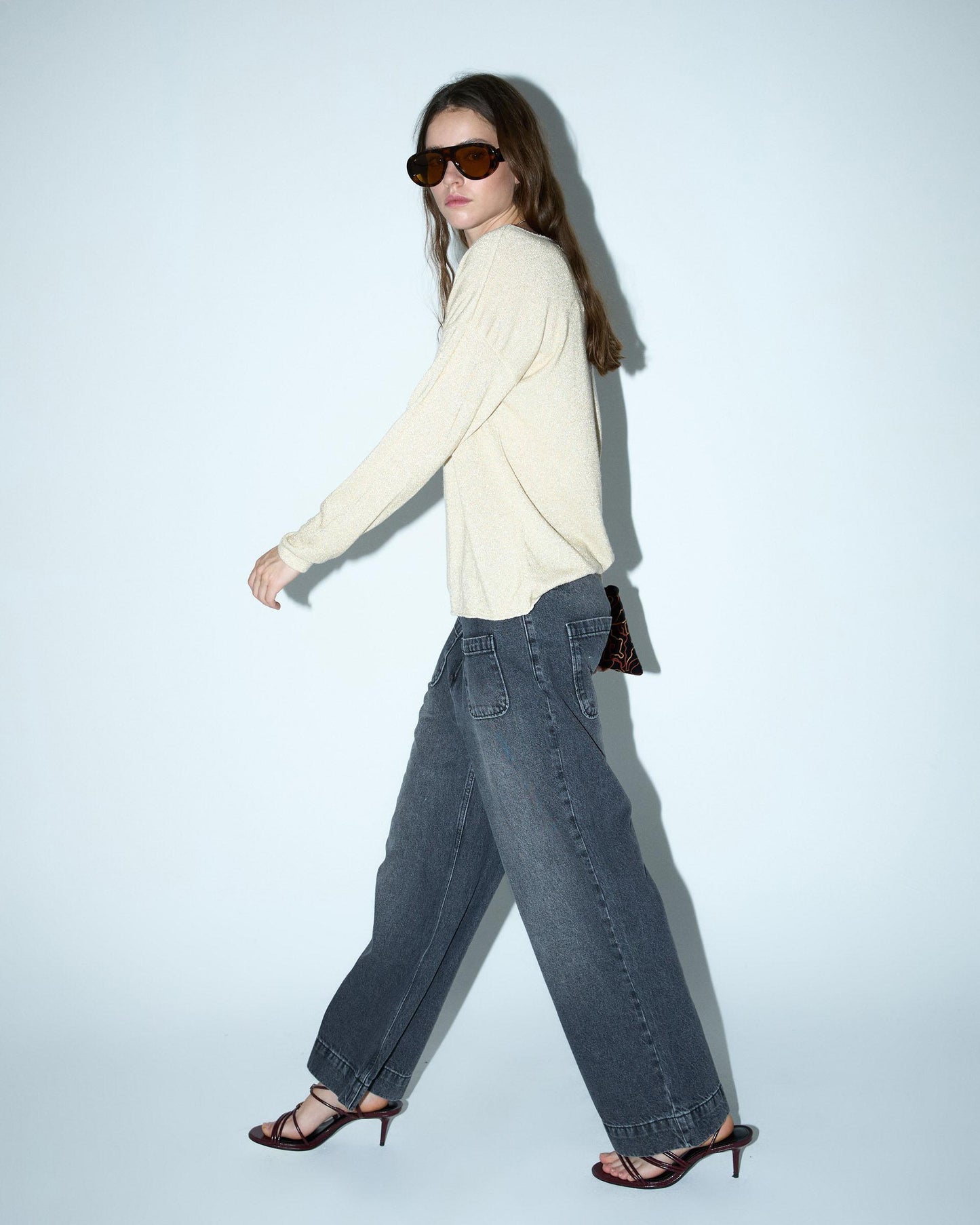 Calça de ganga antracite com fecho frontal