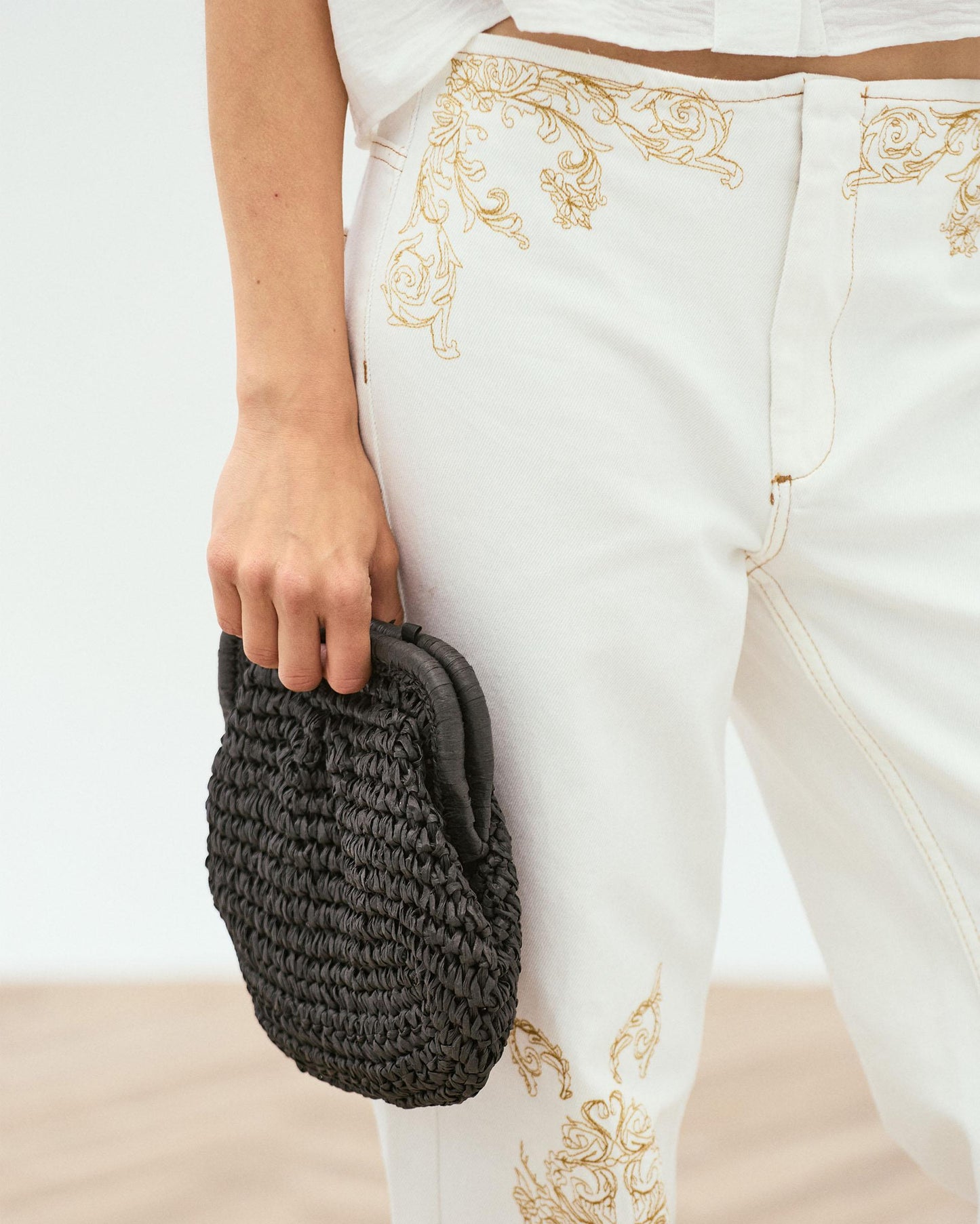 Bolso Mano Rafia Negro