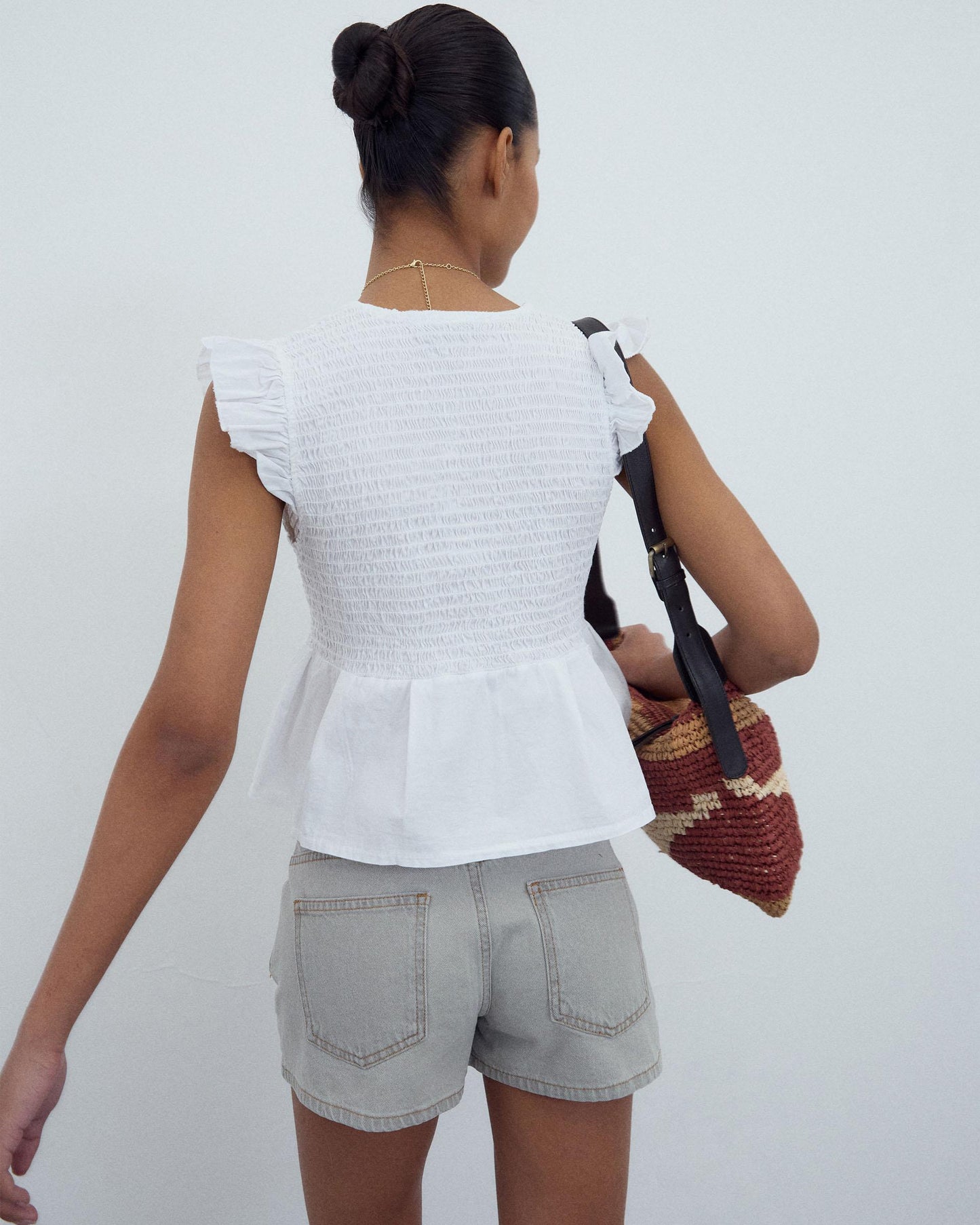 Blusa Ninho de Abelha Botões Frente Branca