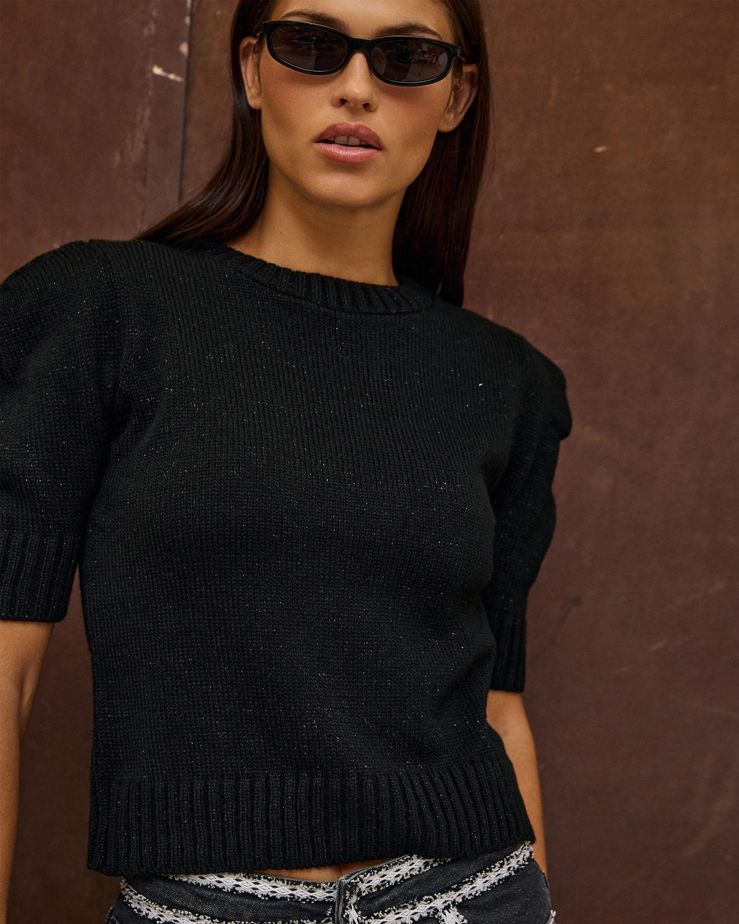 Top Punto Hombreras Lurex Negro