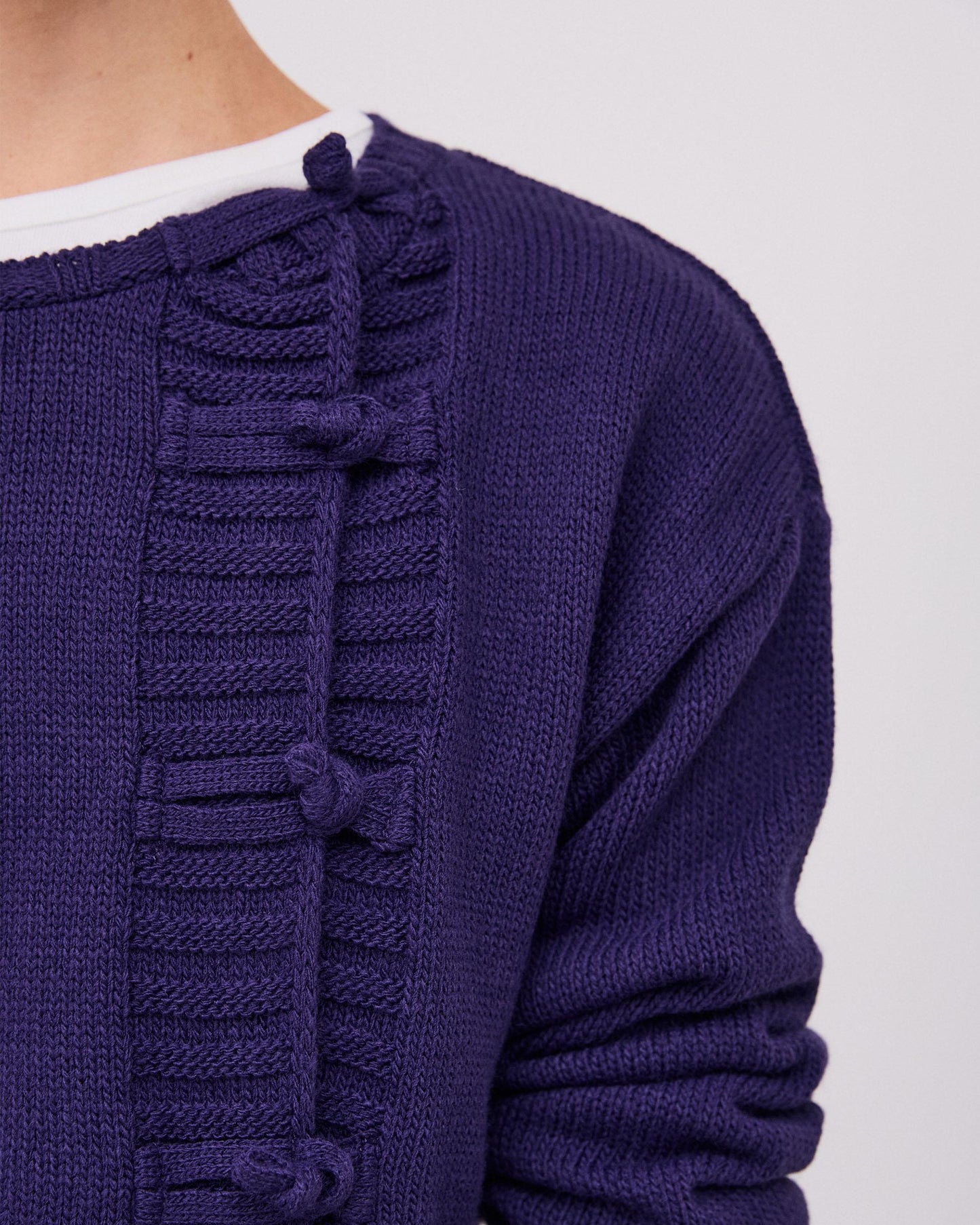 Chaqueta Punto Alamares Laterales Morado
