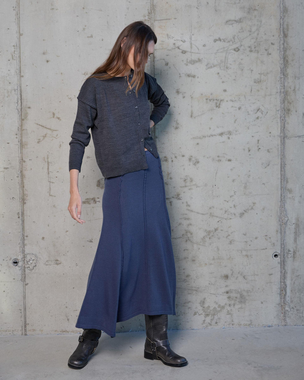 Falda Punto Nervios Azul Oscuro