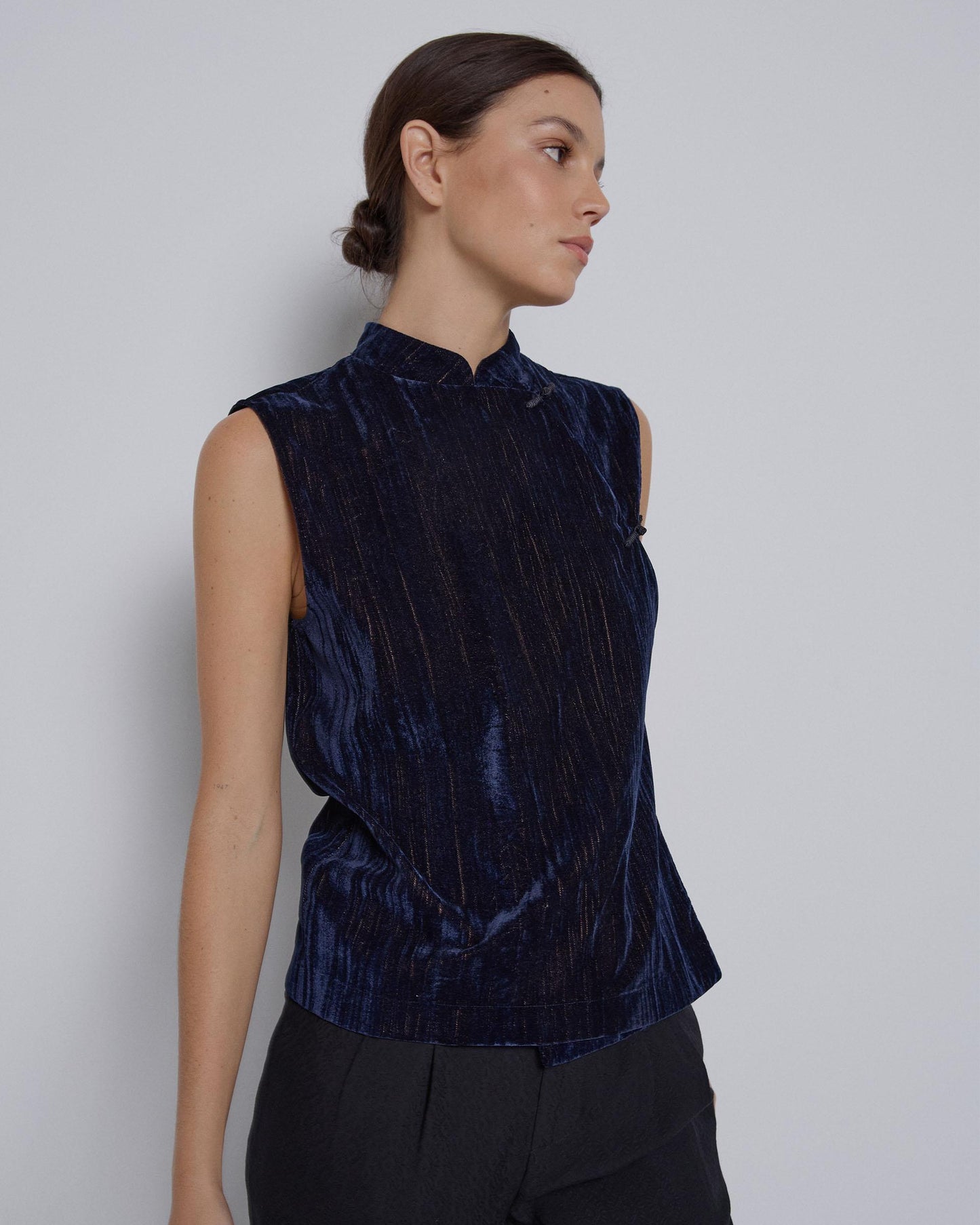 Top Japo Terciopelo Azul Oscuro