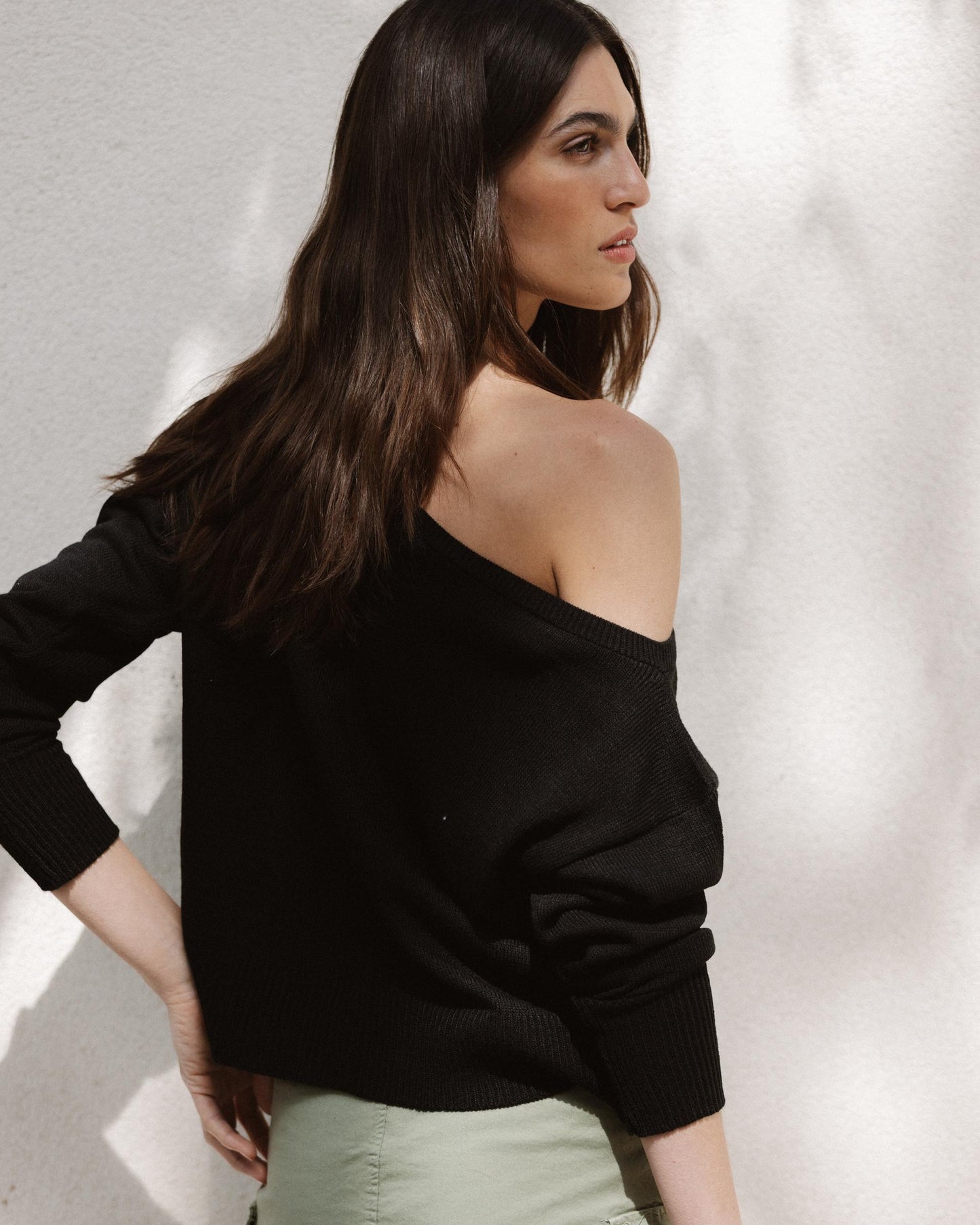 Sweater Gola Assimétrica Preto