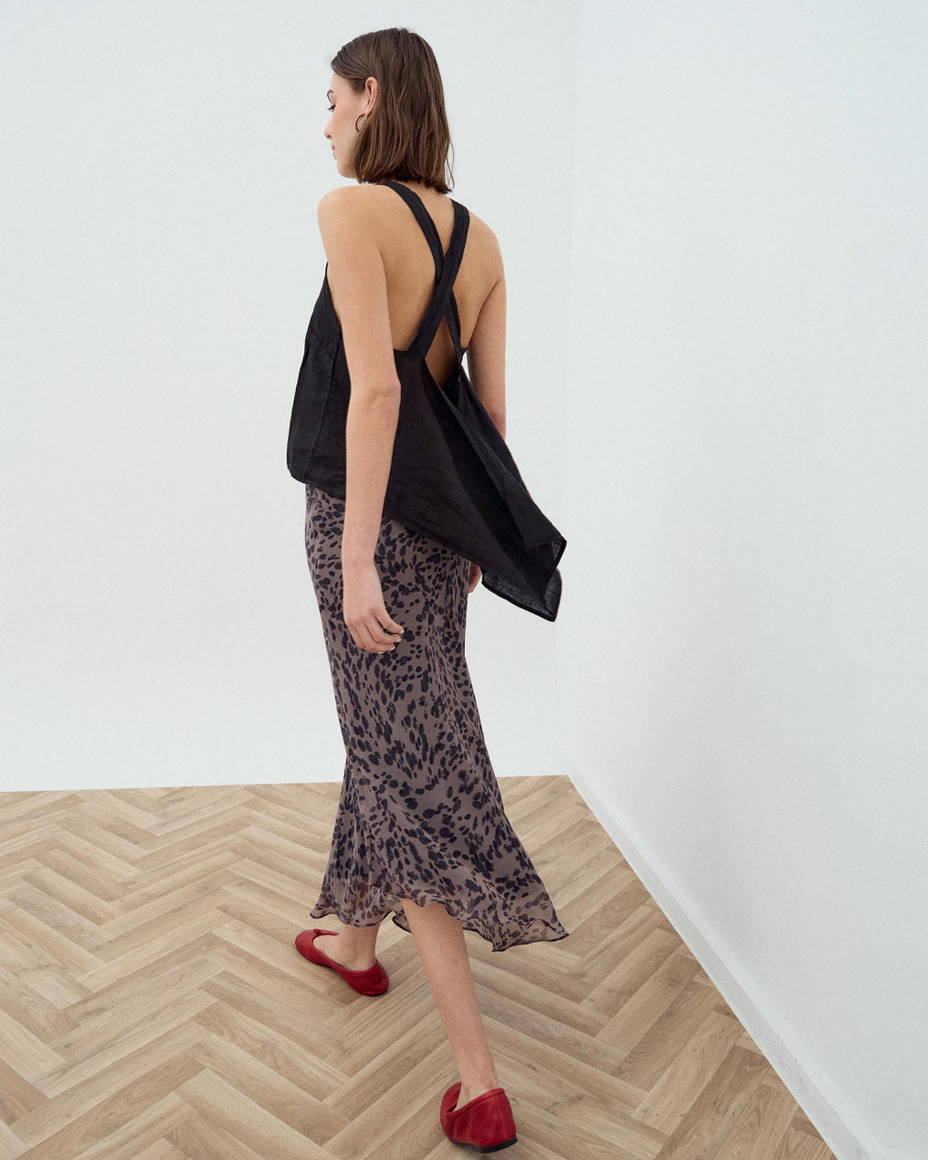 Black Backless Linen Top