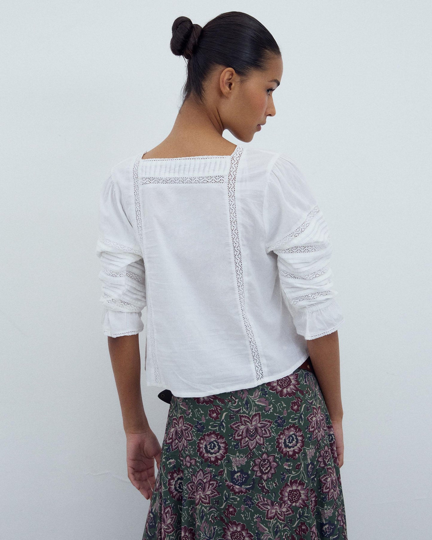 White Square Neckline Lace Blouse