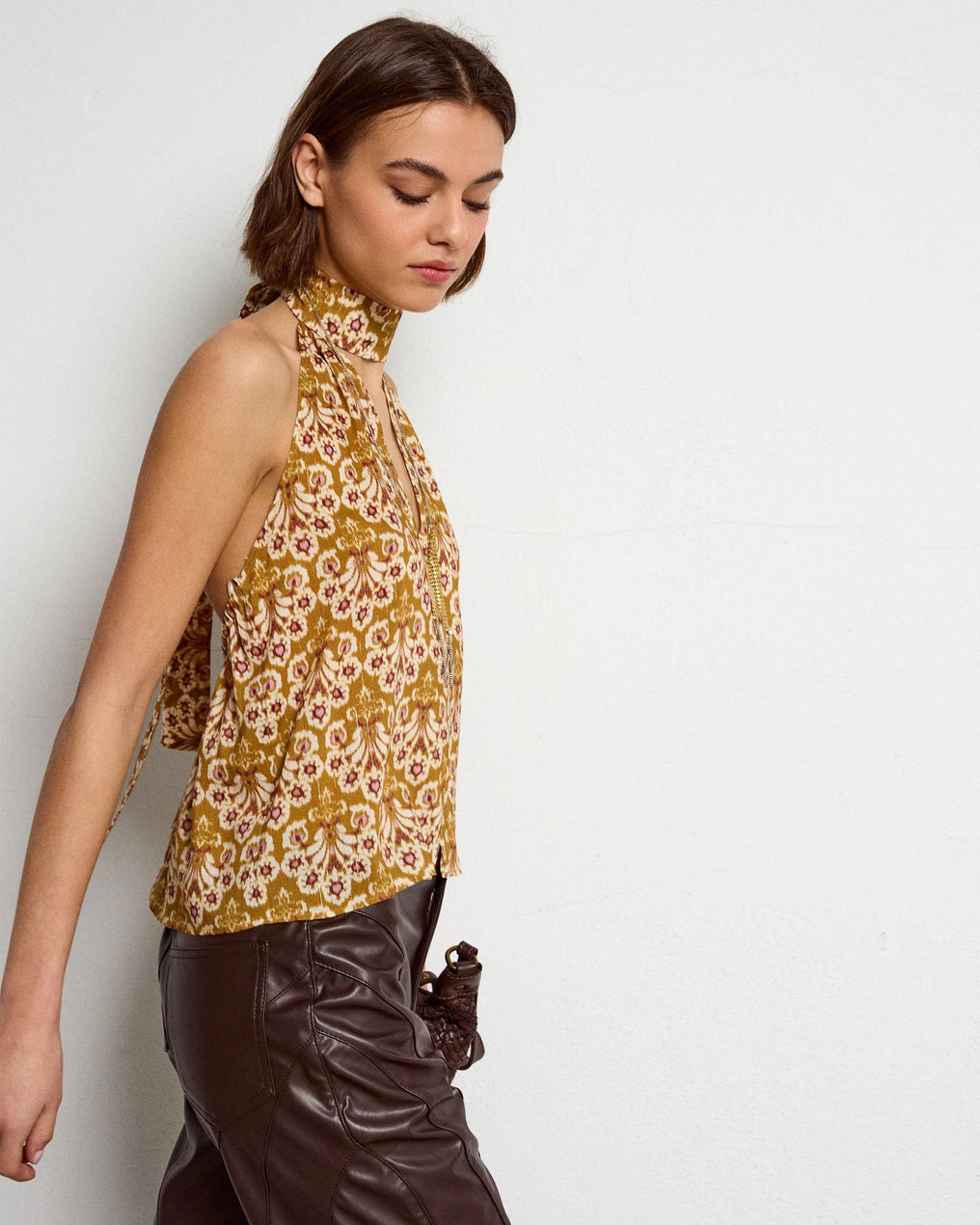 Top Abertura Estampado Mostaza