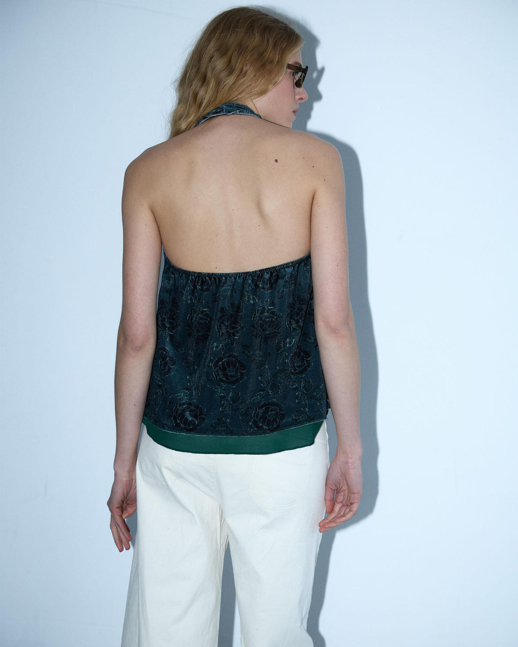 Top Halter Terciopelo Estampado Floral Verde Oscuro