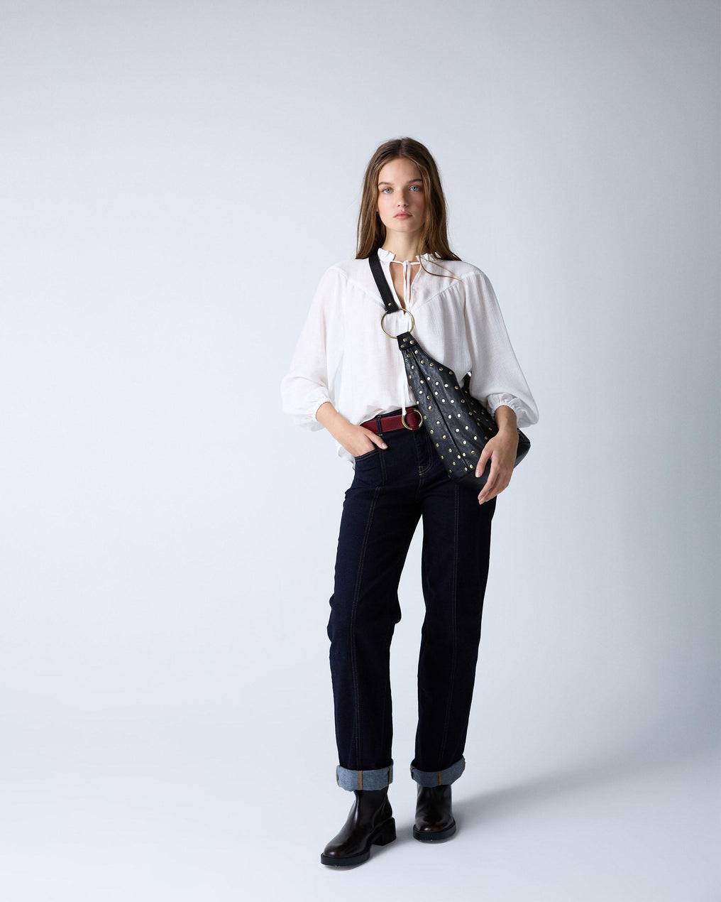 White Bow-knot Peak Yoke Blouse
