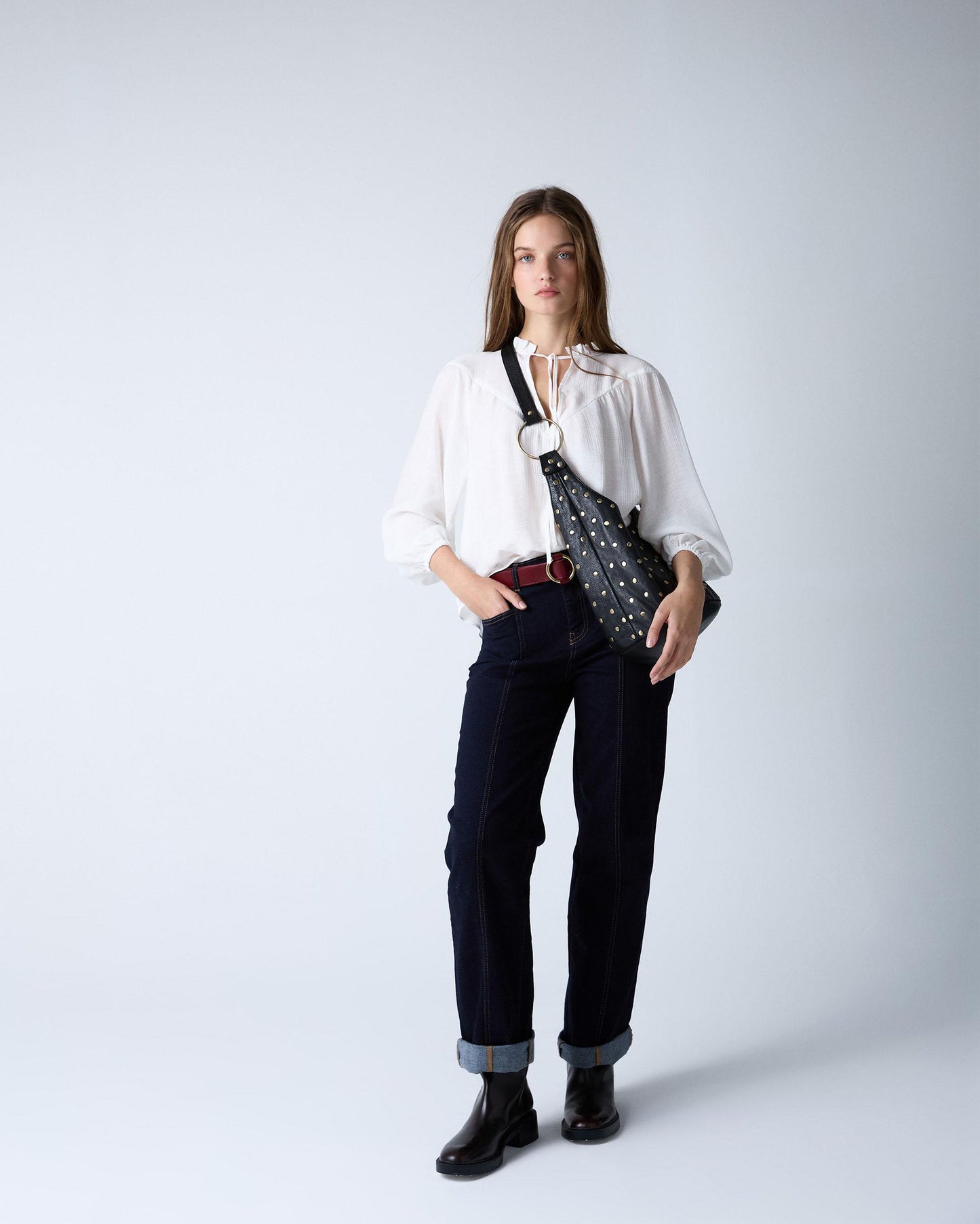 White Bow-knot Peak Yoke Blouse
