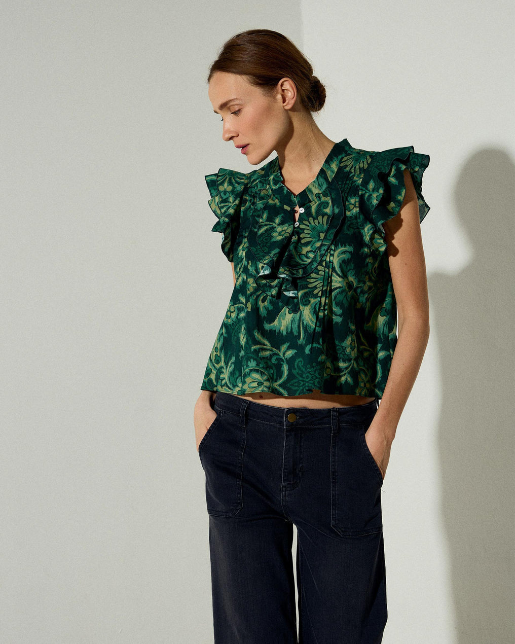 Sleeveless Blouse with Floral Print in Green