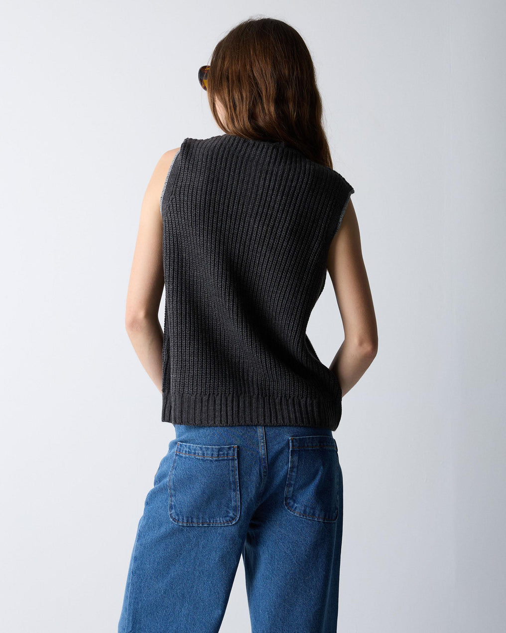 Anthracite Contrast Vest