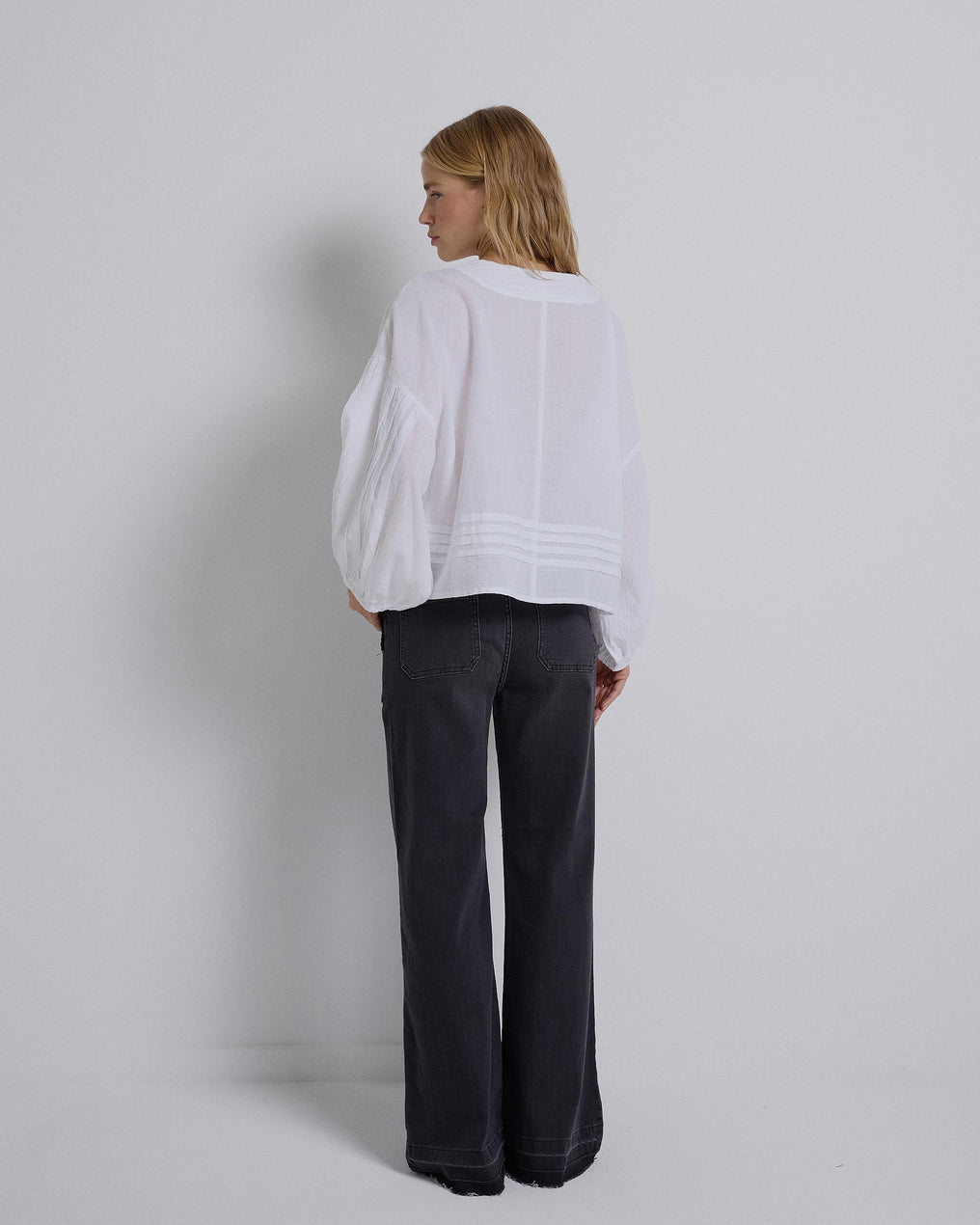 Blusa Pliegues Blanca