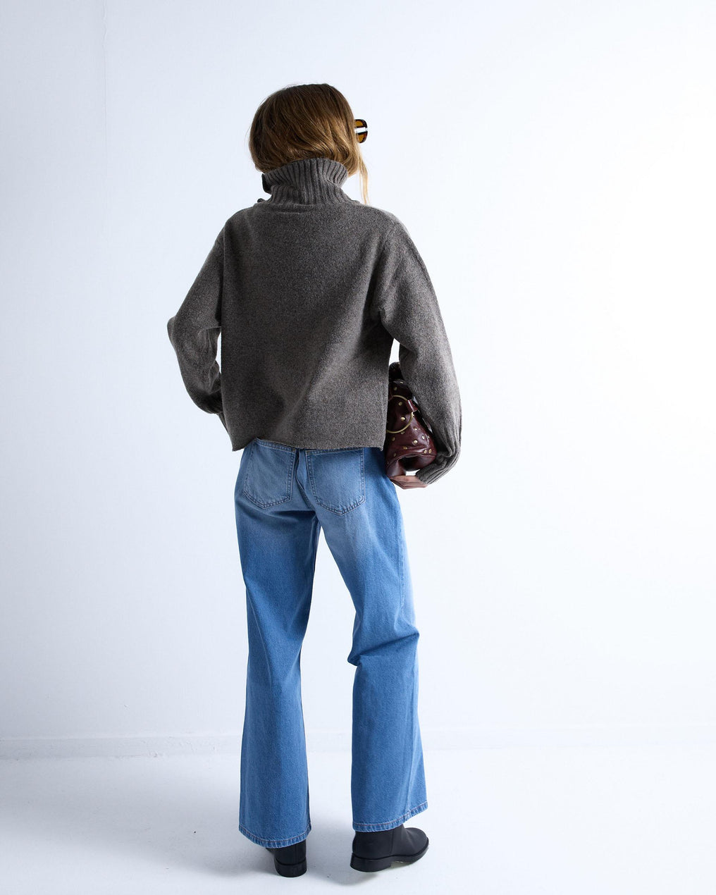 Jersey Cuello Alto Botones Taupe