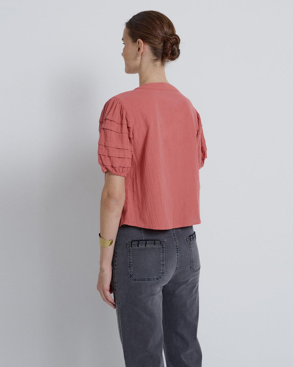 Blusa Manga Corta Manga Abullonada Coral