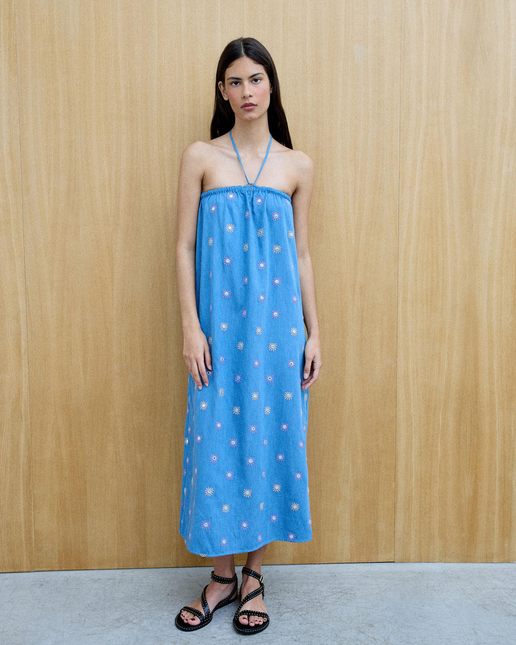 Vestido Bordados Sóis Espelhos Azul Jeans