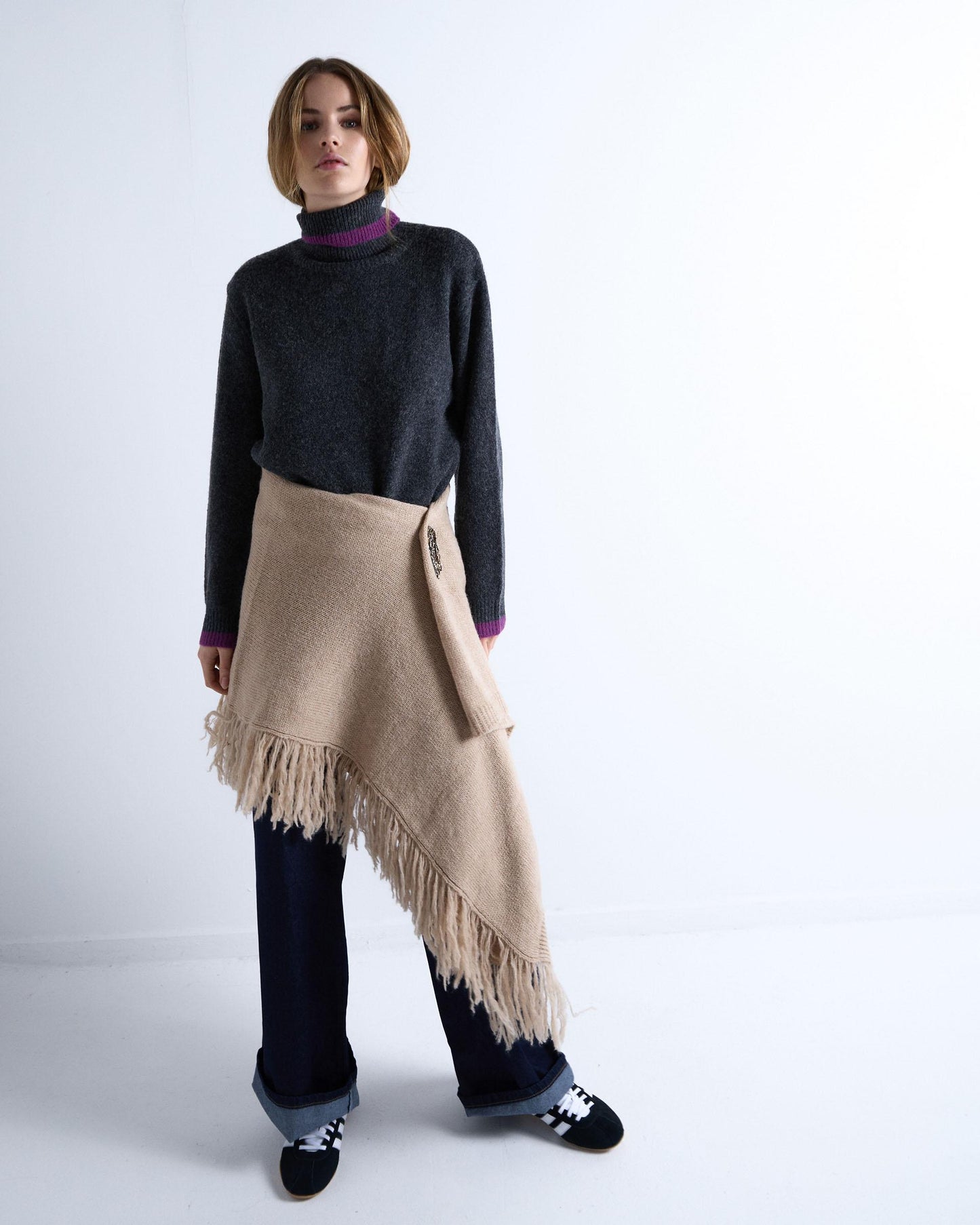 Jersey Cuello Alto Contrastes Antracita