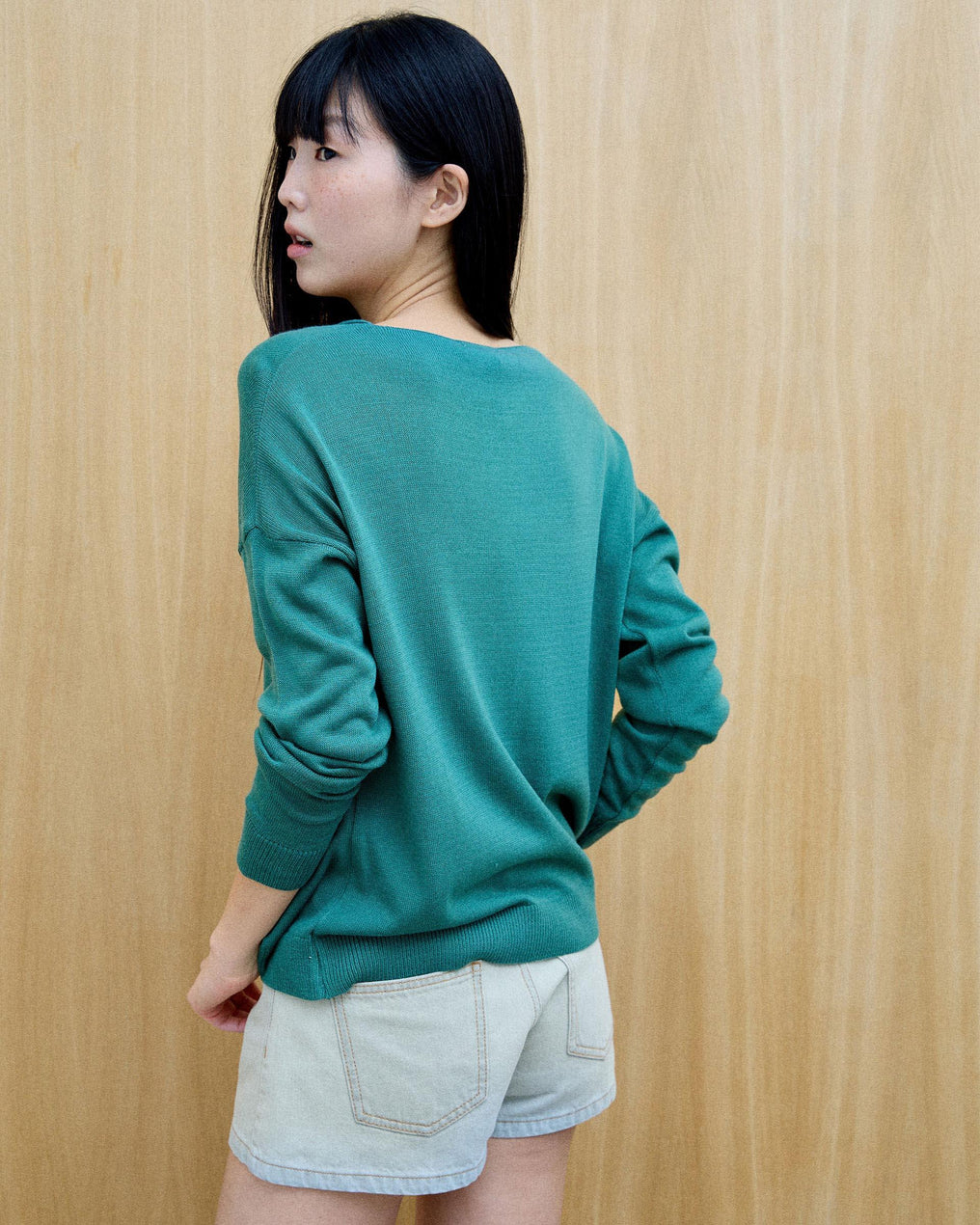 Jersey Cuello Pico Punto Fino Petróleo