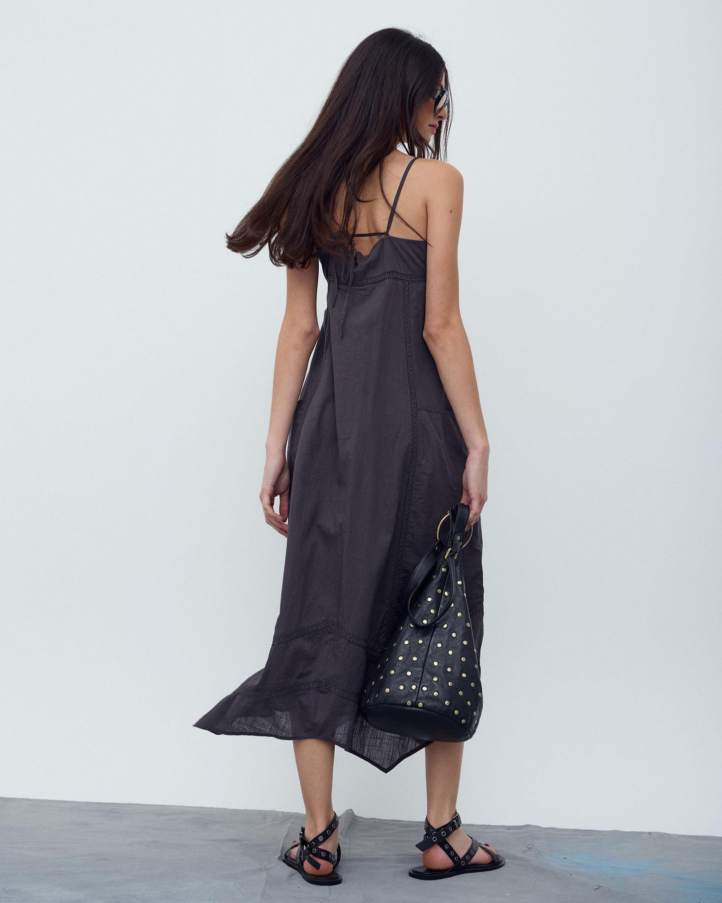 Vestido Puntillas Bolsillos Antracita