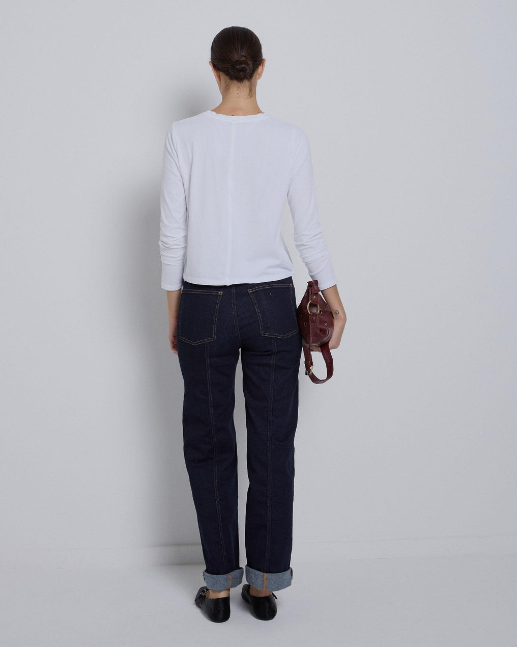 T-shirt básica branca de manga comprida