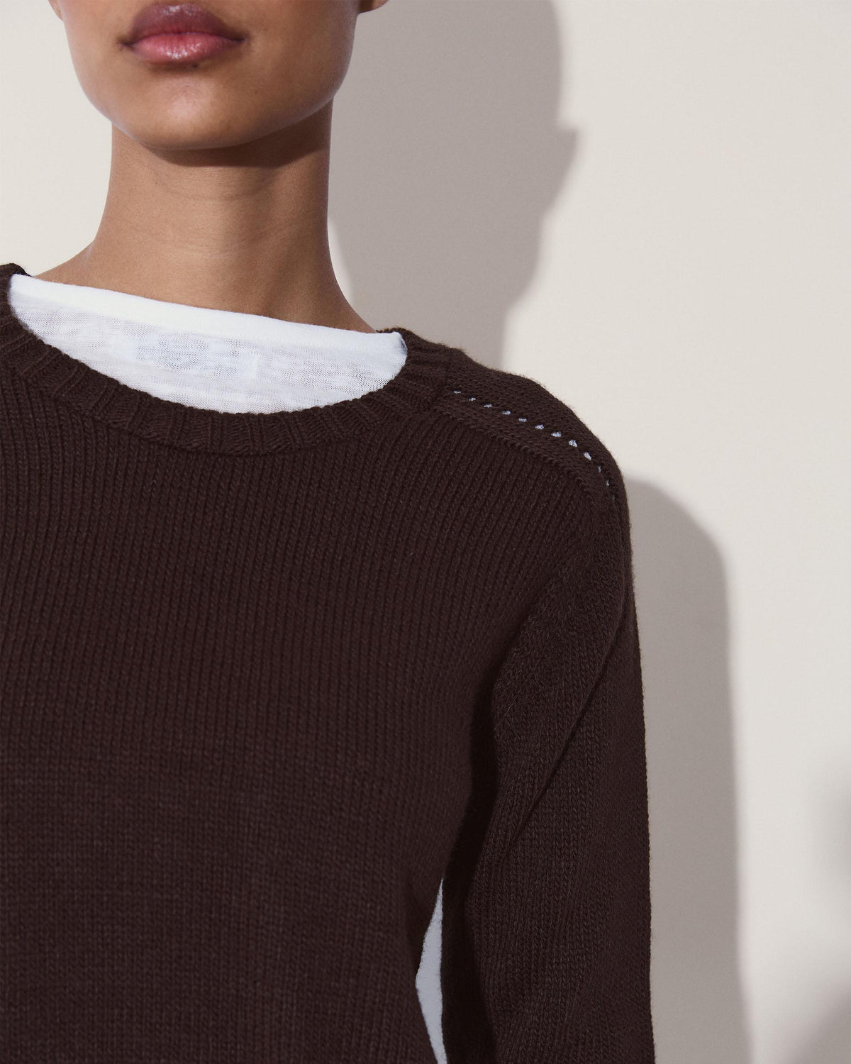 Jersey Detalle Hombros Marrón