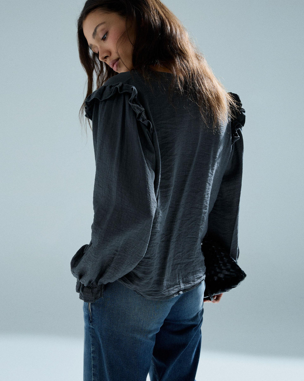 Blusa Escote Tachuelas Antracita