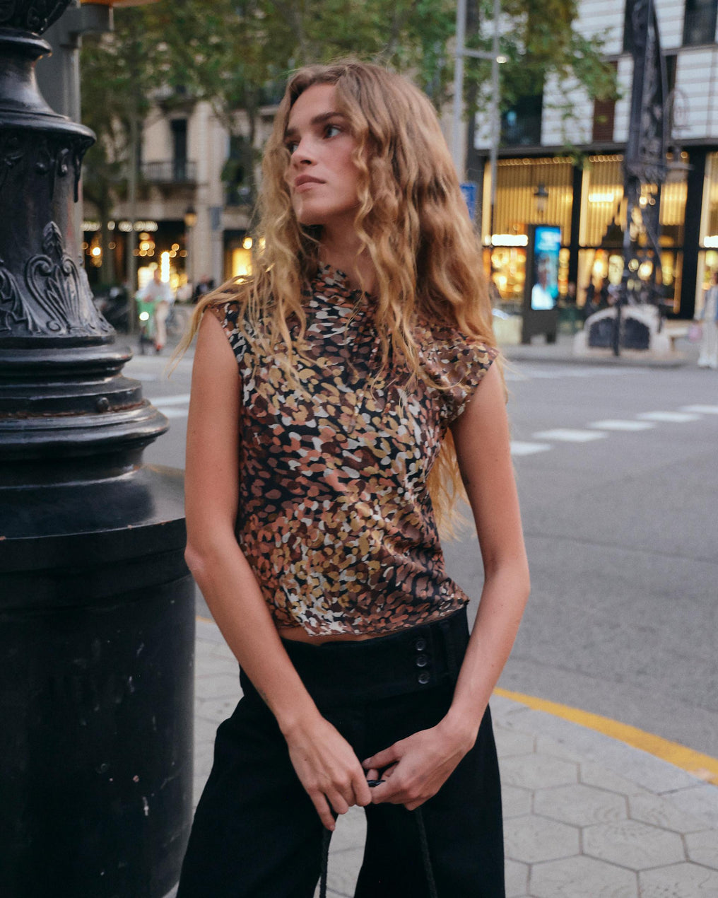 Top Tul Cuello Mao Estampado Multicolor