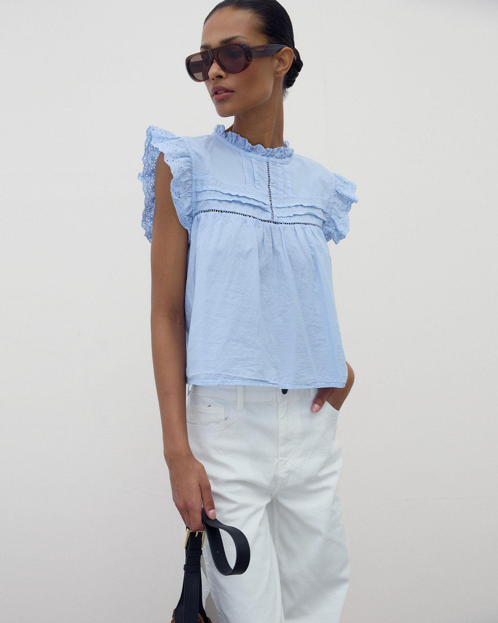 Blusa Mangas Troqueladas Azul Claro