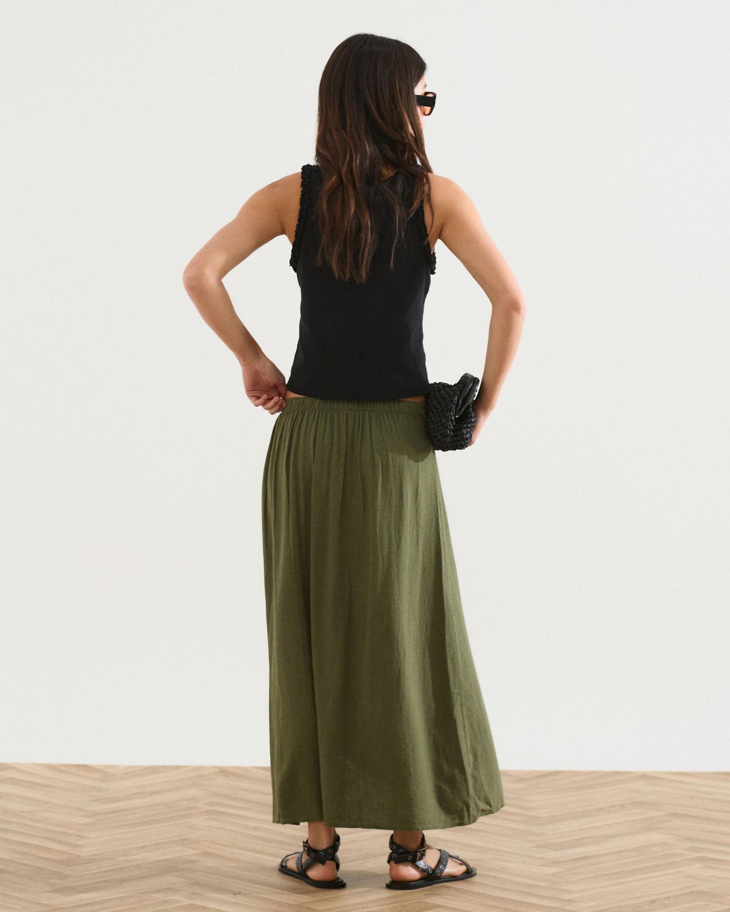 Falda Larga Volante Lateral Con Lino Verde Oscuro