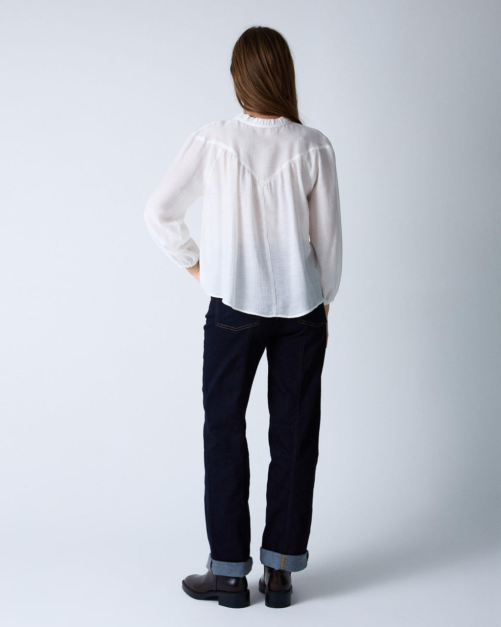 White Bow-knot Peak Yoke Blouse