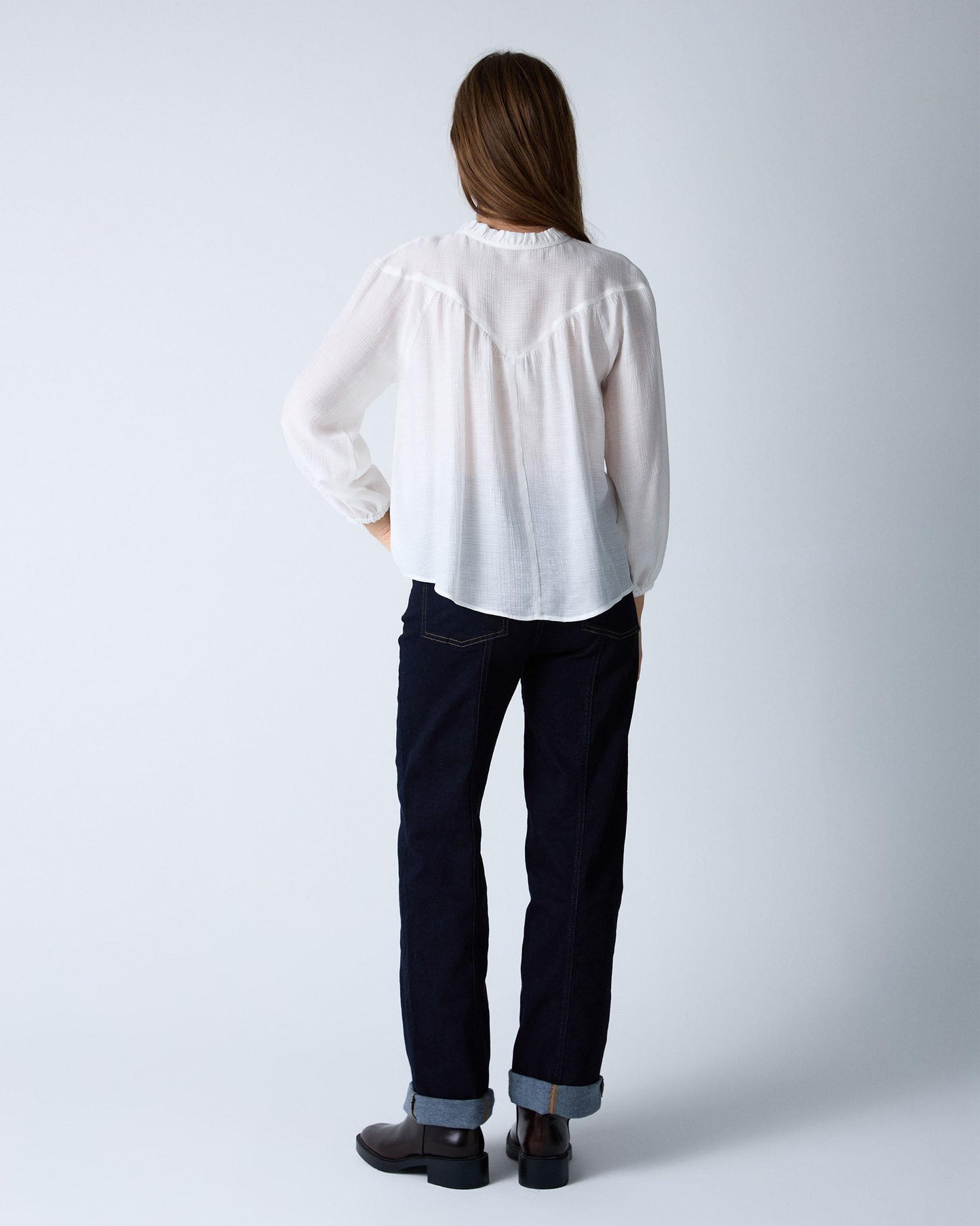 White Bow-knot Peak Yoke Blouse