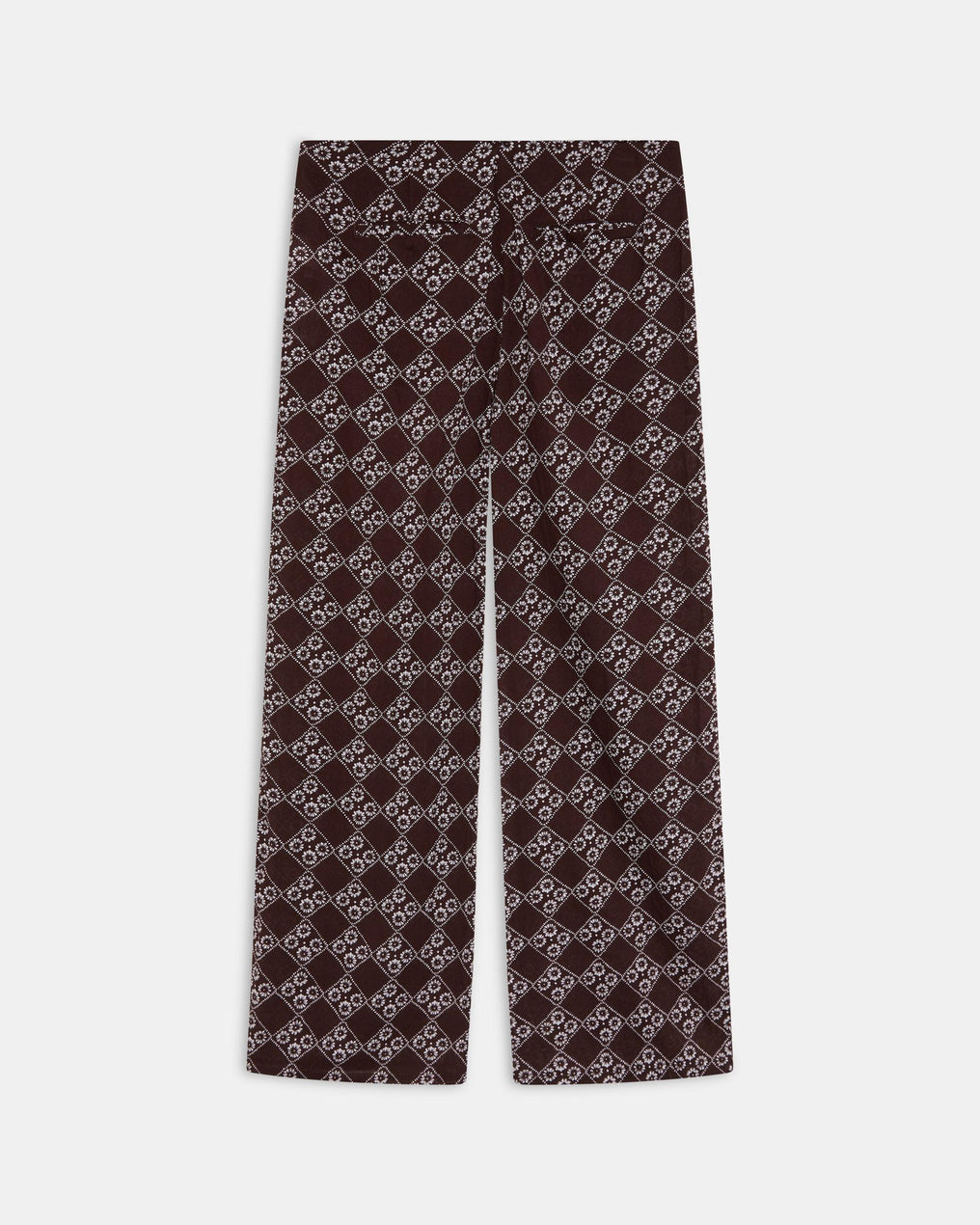 Calça fluída com estampado floral e três botões em castanho.