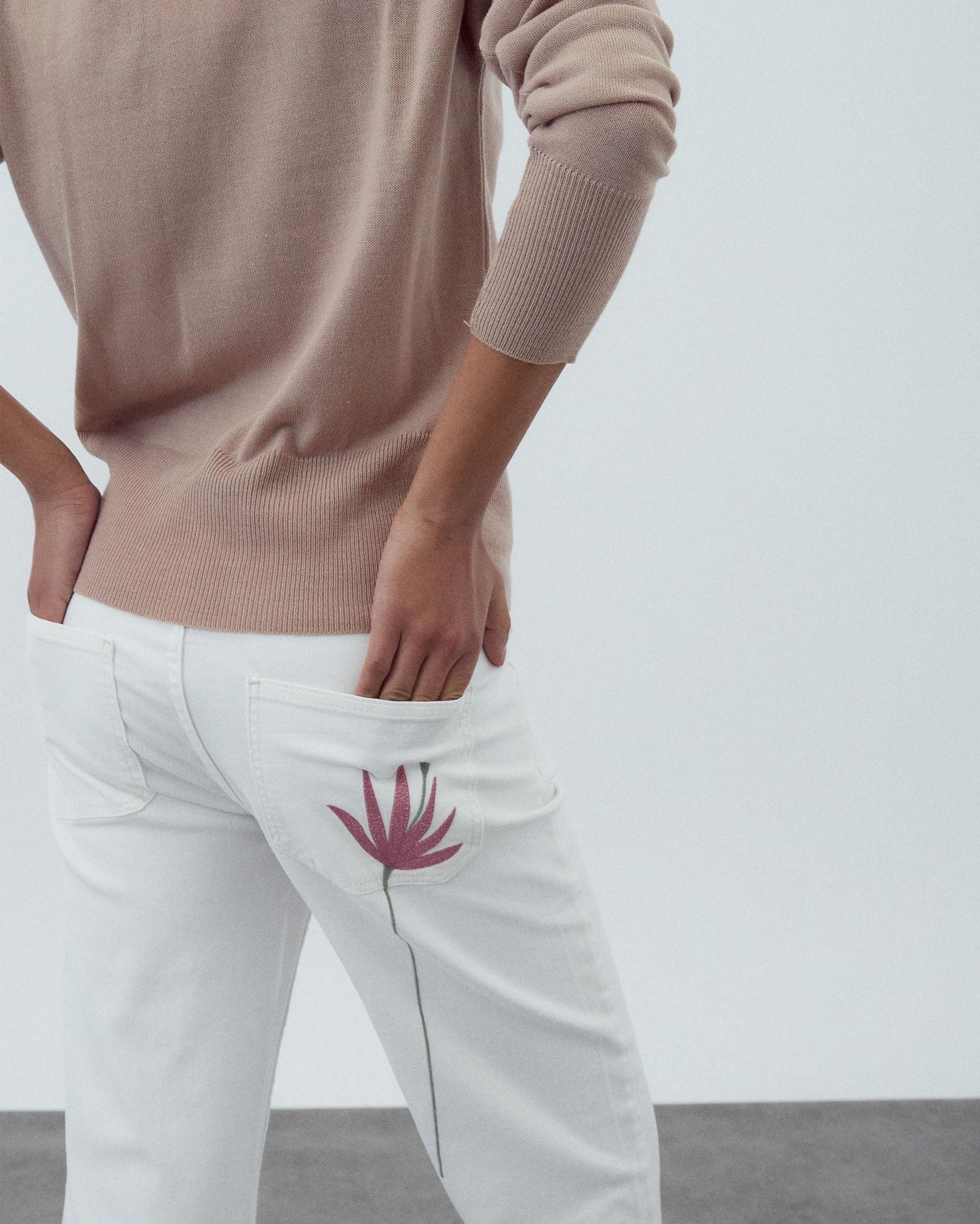 White Floral Embroidered Jeans