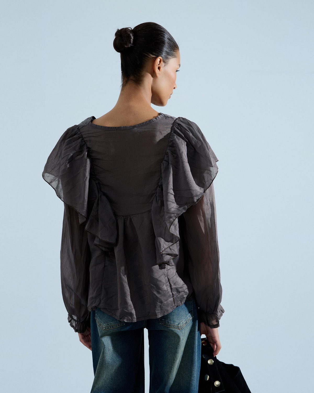 Blusa Canesú Volantes Hombros Marrón