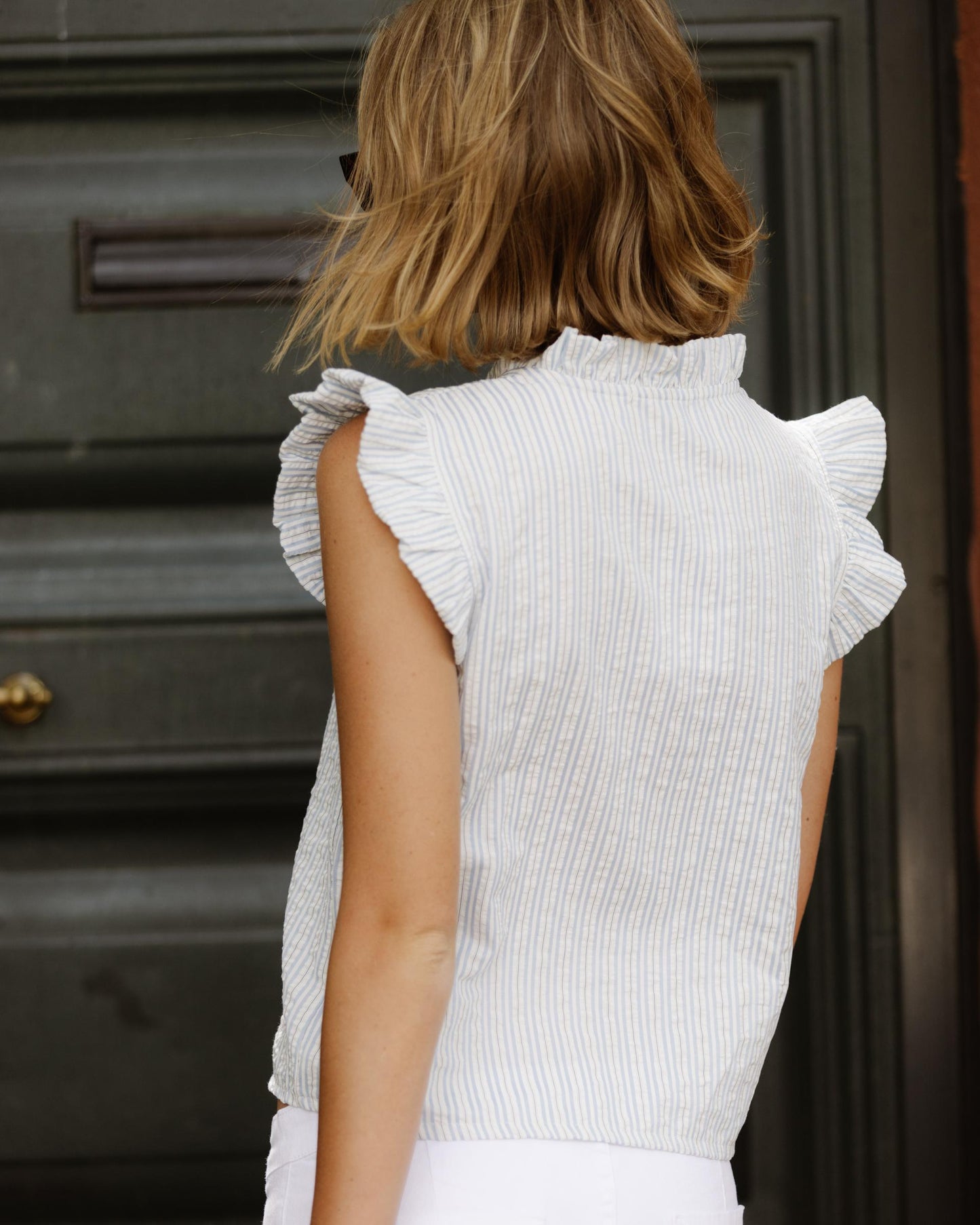 Blusa Sin Mangas Volantes Rayas Azul