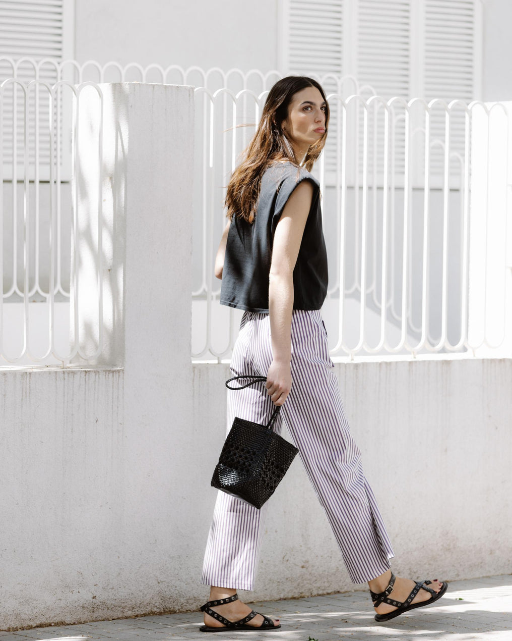 Jeans Riscas Bolsos Contraste Roxo
