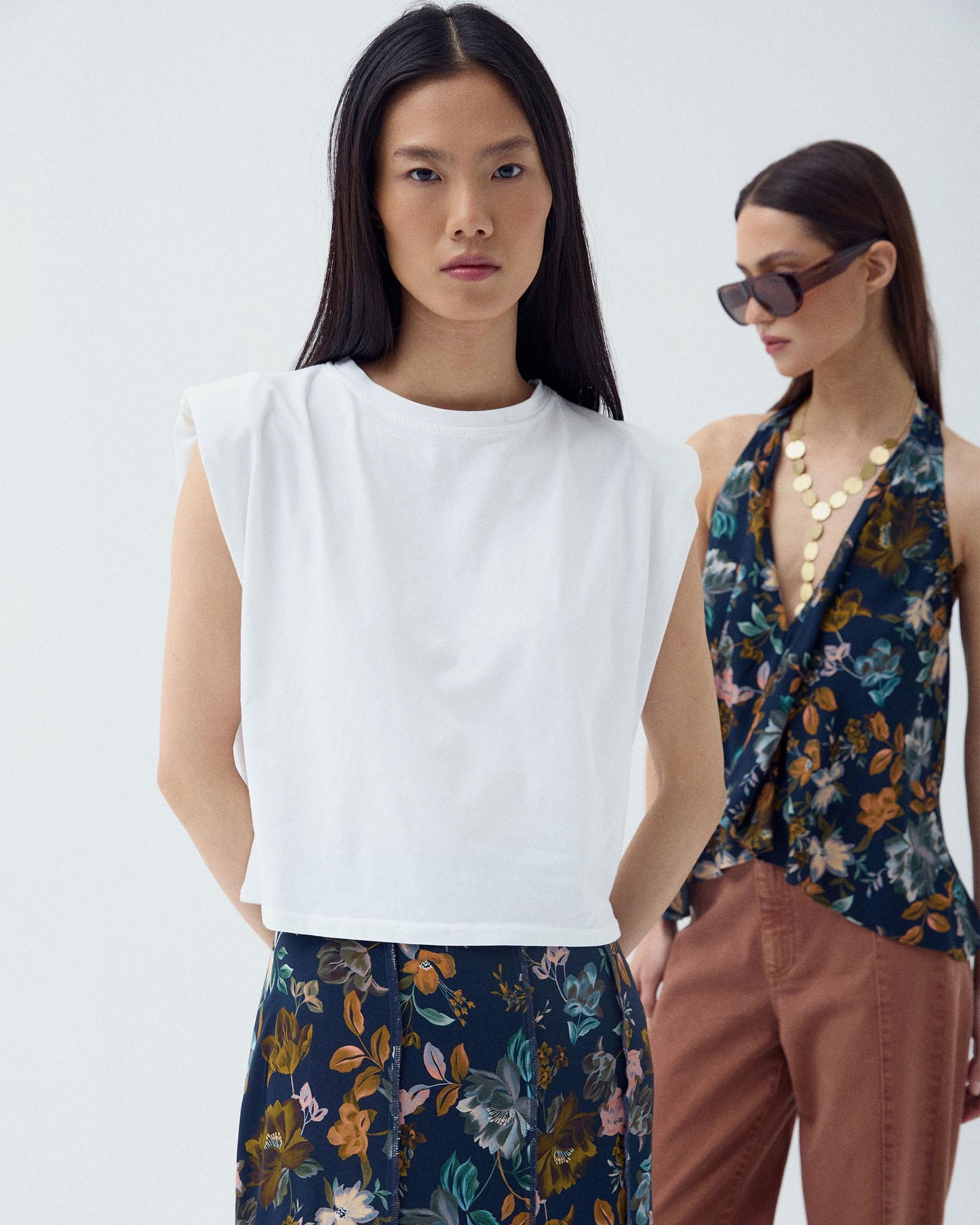 Saia Comprida Nervuras Estampado Floral Azul Marinho