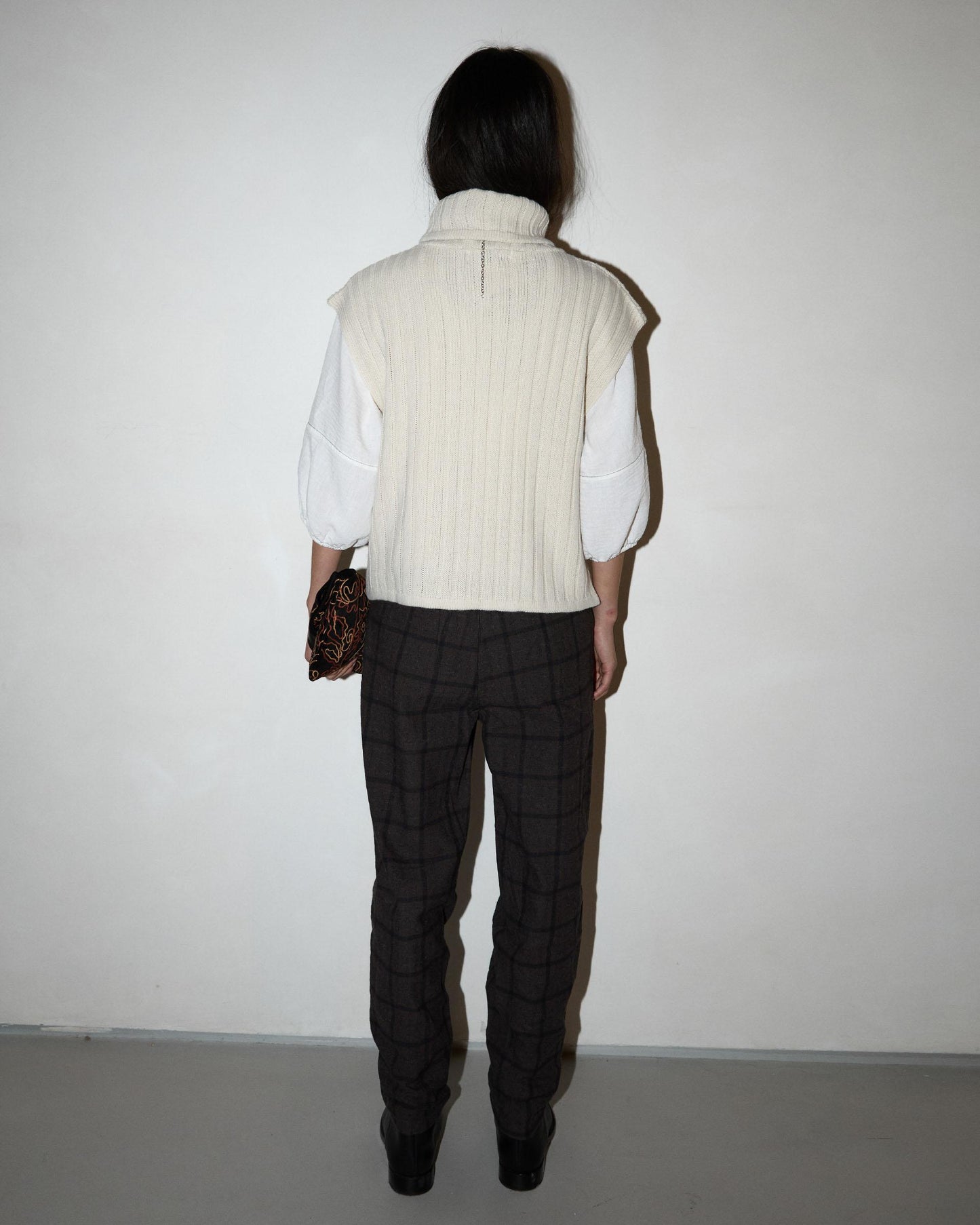 Raw Ribbed Turtleneck Knit Vest