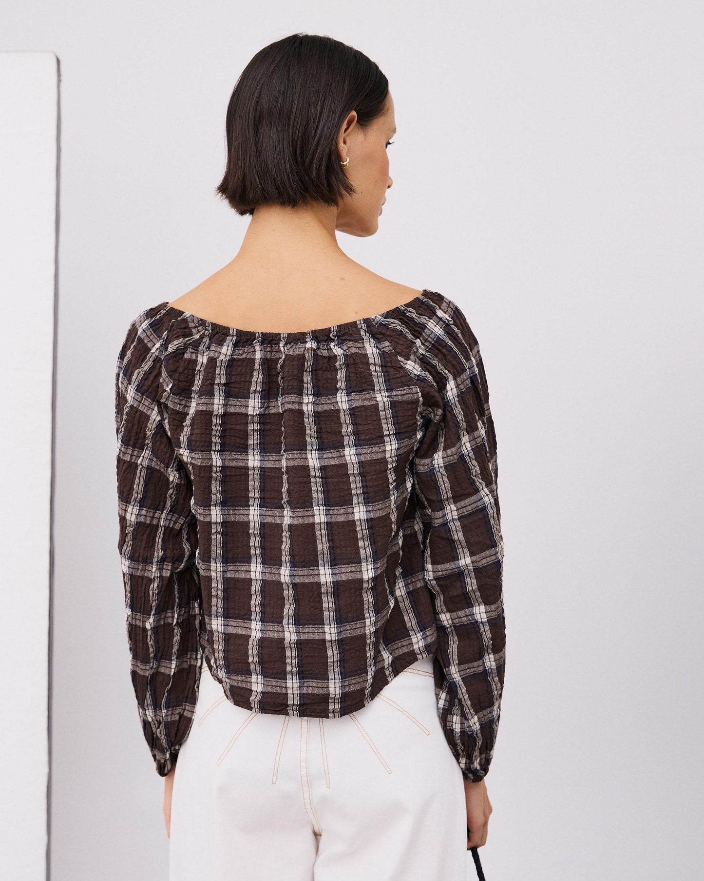 Blusa Escote Barco Cuadros Marrón