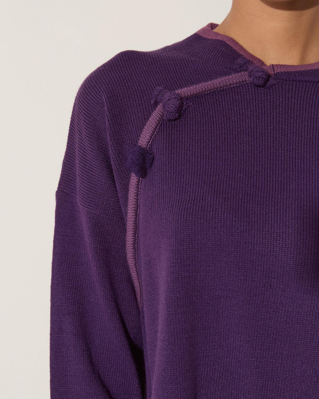 Jersey Botones Laterales Vivo Contraste Morado