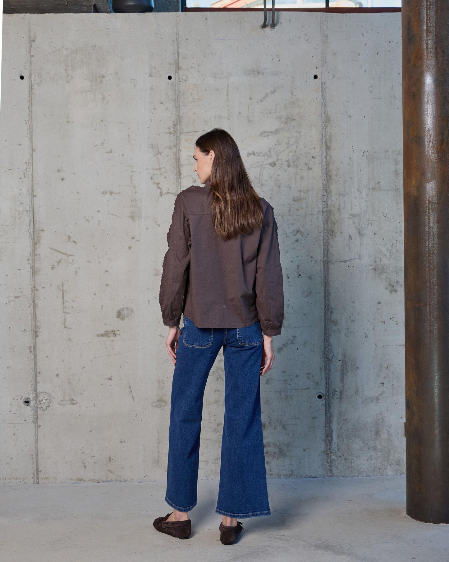 Camisa Volante Manga Marrón