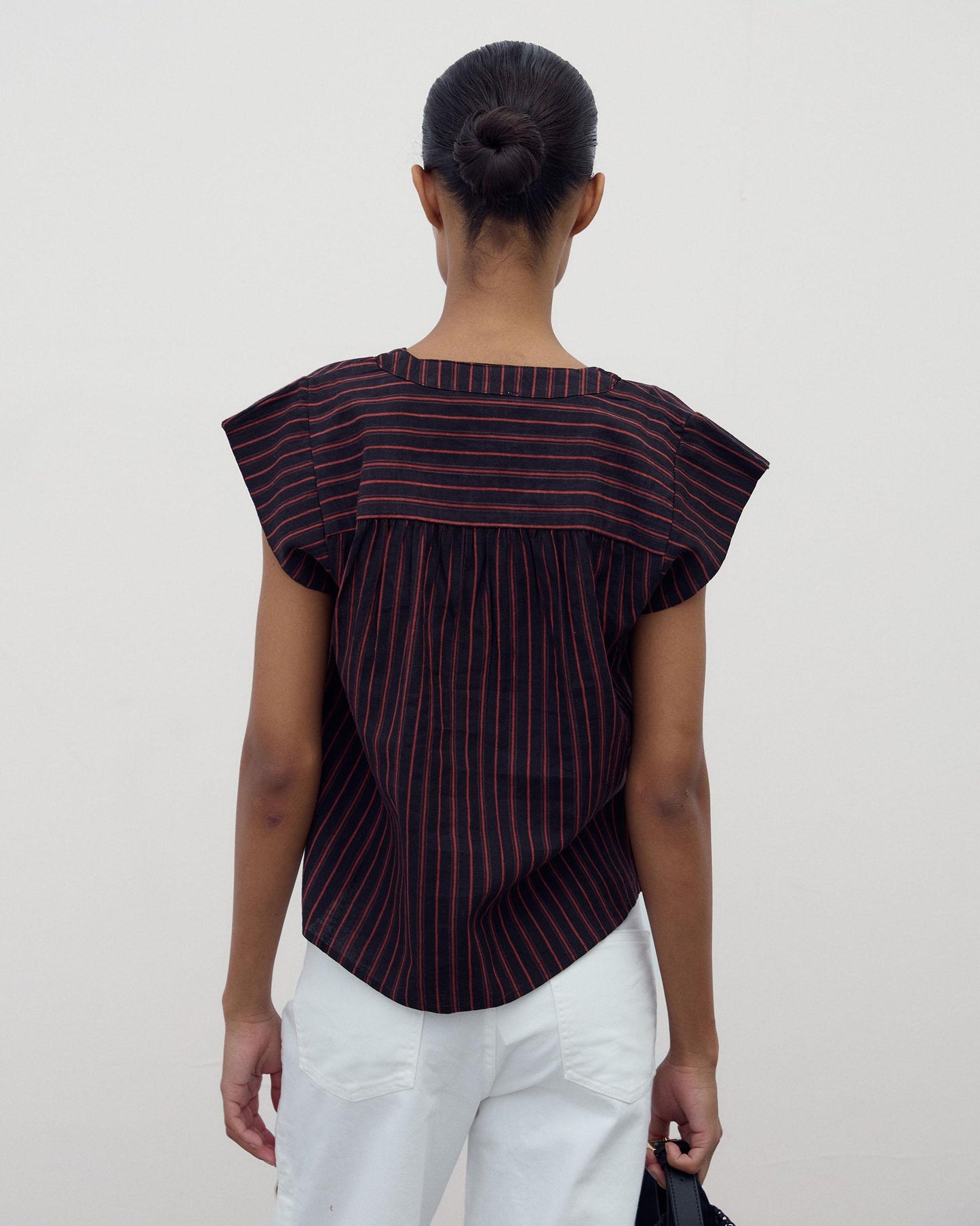 Blusa Manga Curta Estampado Riscas Grená