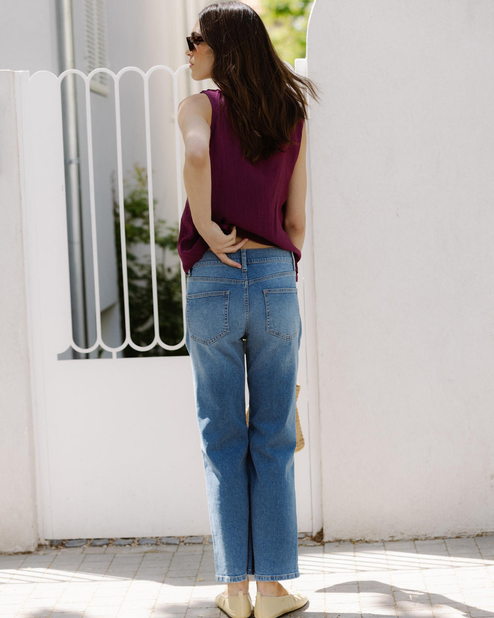 Blusa Sin Mangas Volantes Escote V Granate