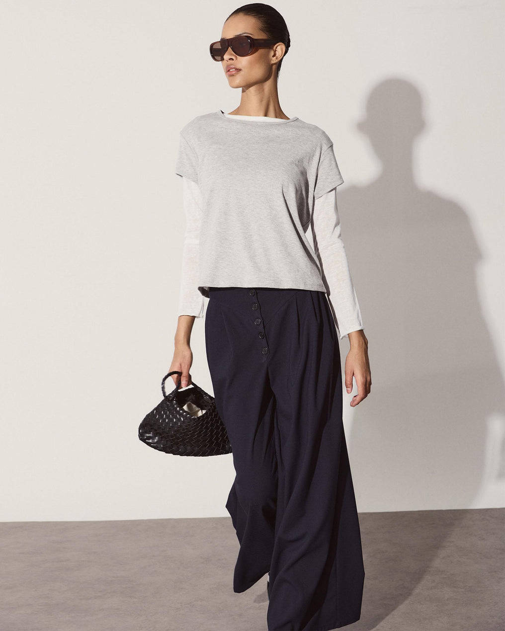 V Yoke Pleated Trousers Dark Blue