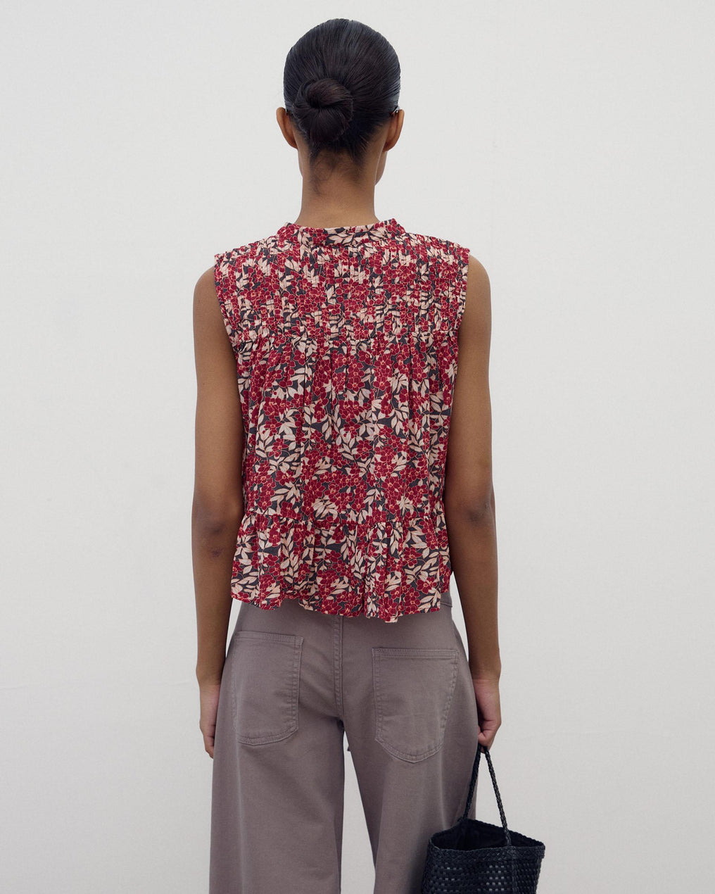 Blusa Sin Mangas Alamares Estampada Granate
