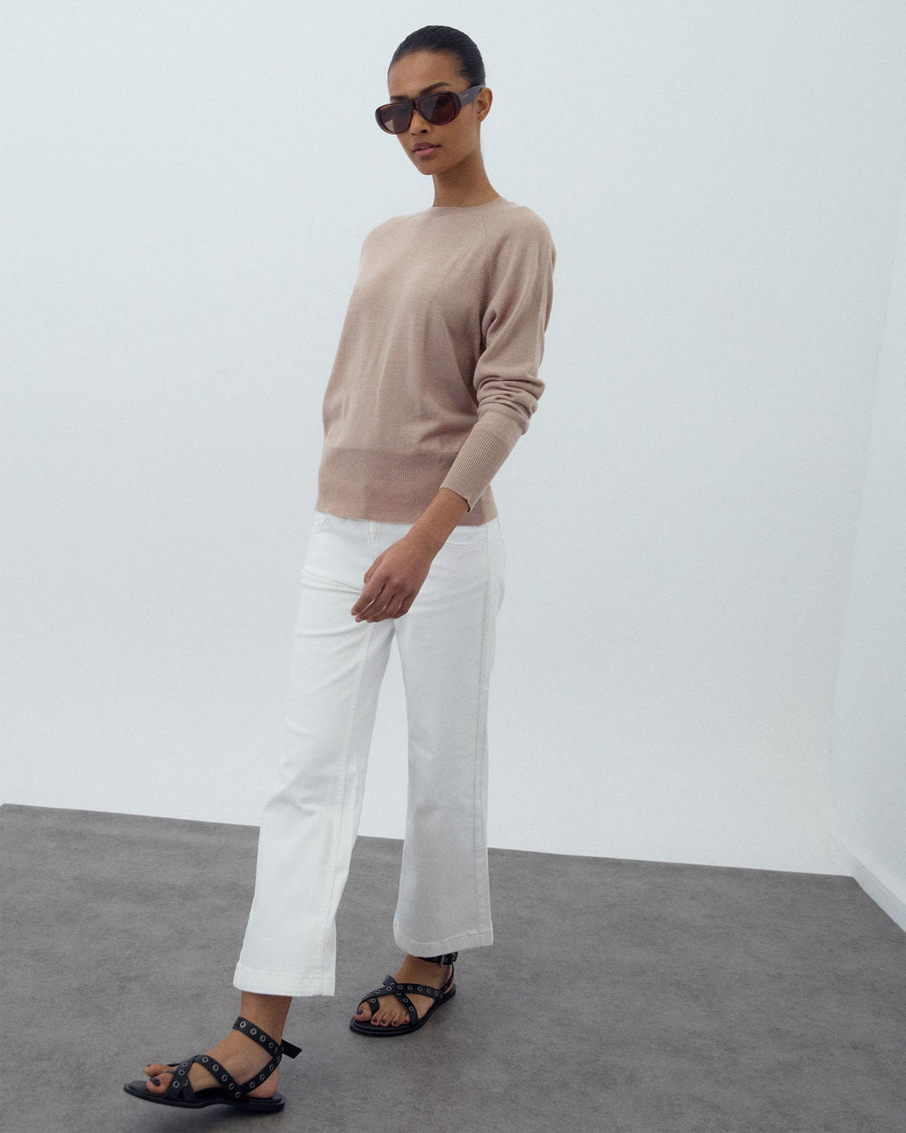 White Floral Embroidered Jeans