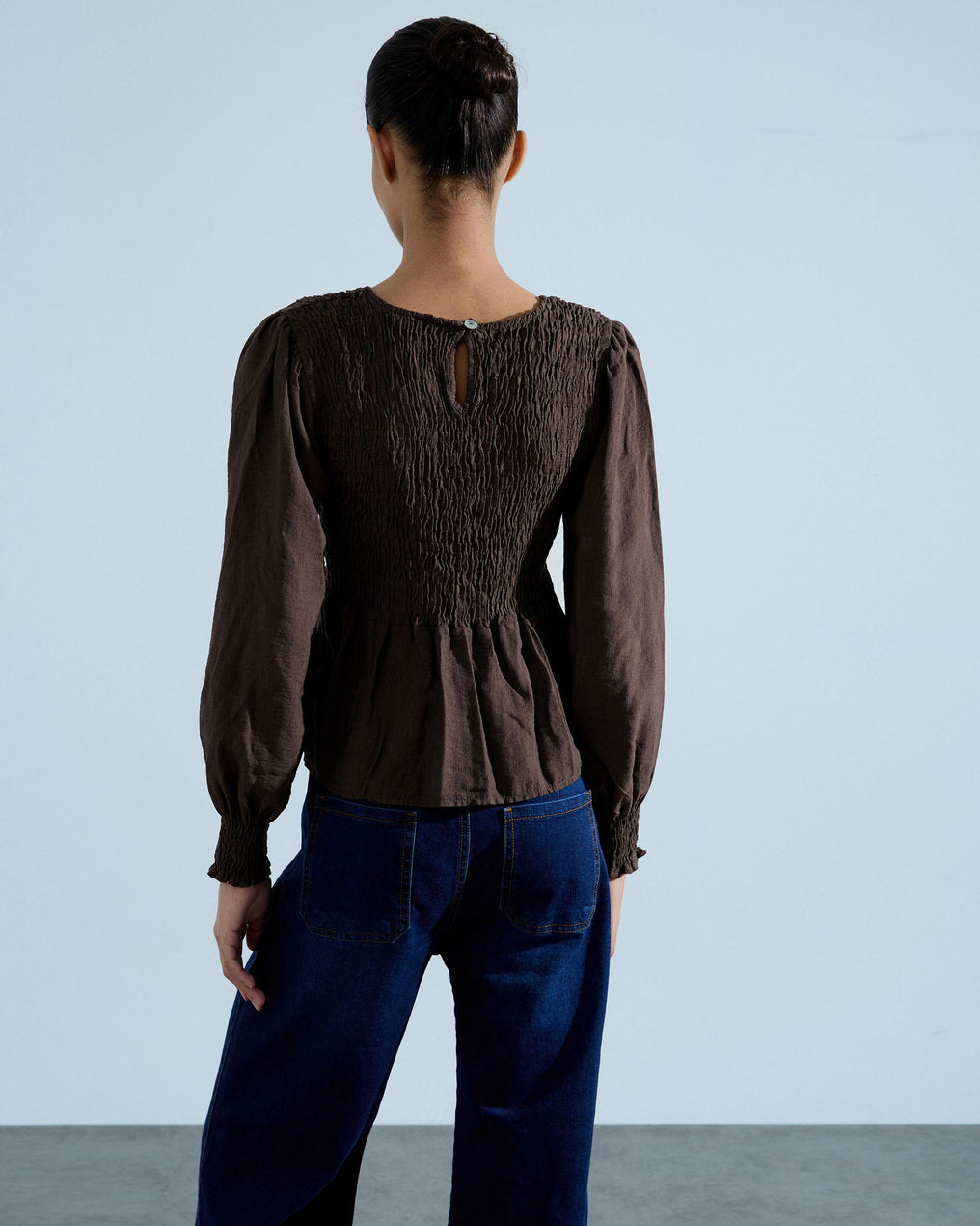 Coated Body Blouse Brown