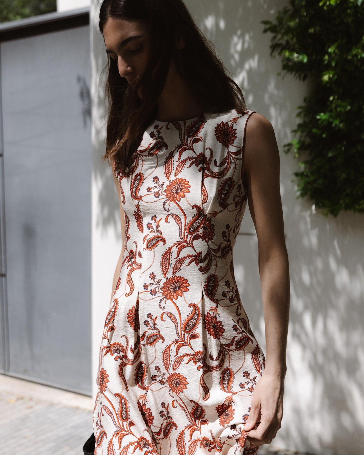 Robe sans Manches Imprimé Floral Écru