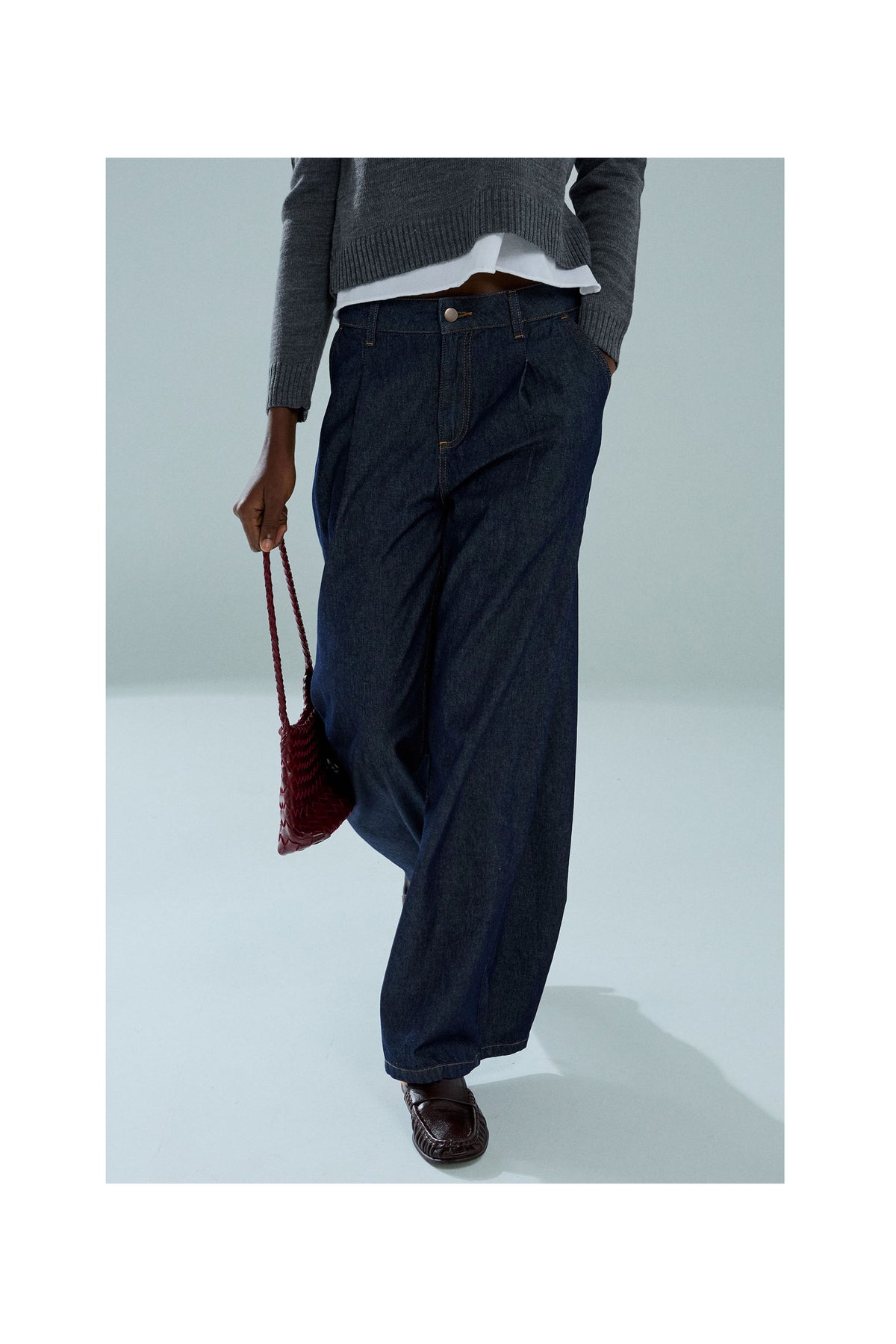 Jeans Pinzas Fluidos Azul Oscuro